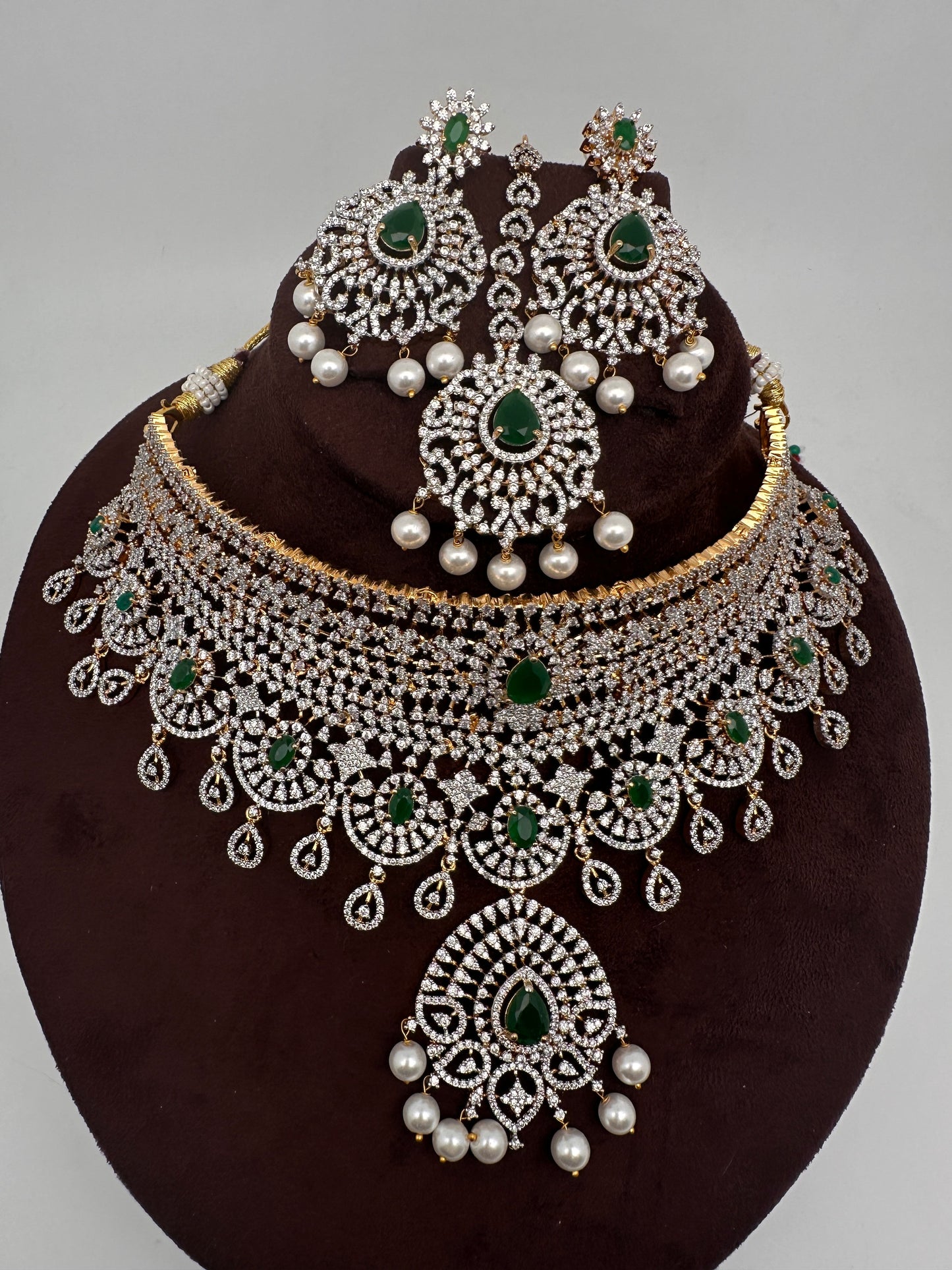 AD Color Stone Gold Polish Choker - Green