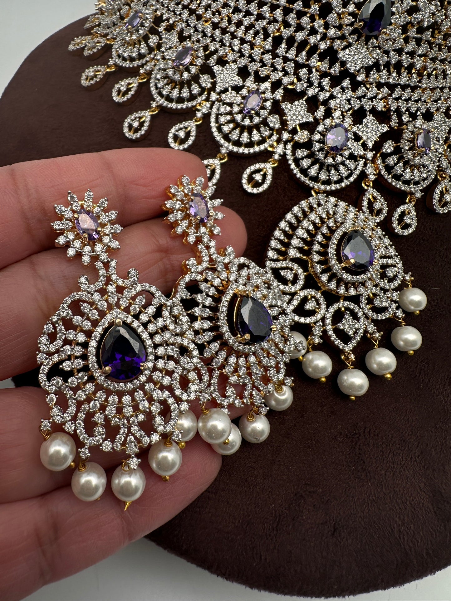 AD Color Stone Gold Polish Choker - Purple