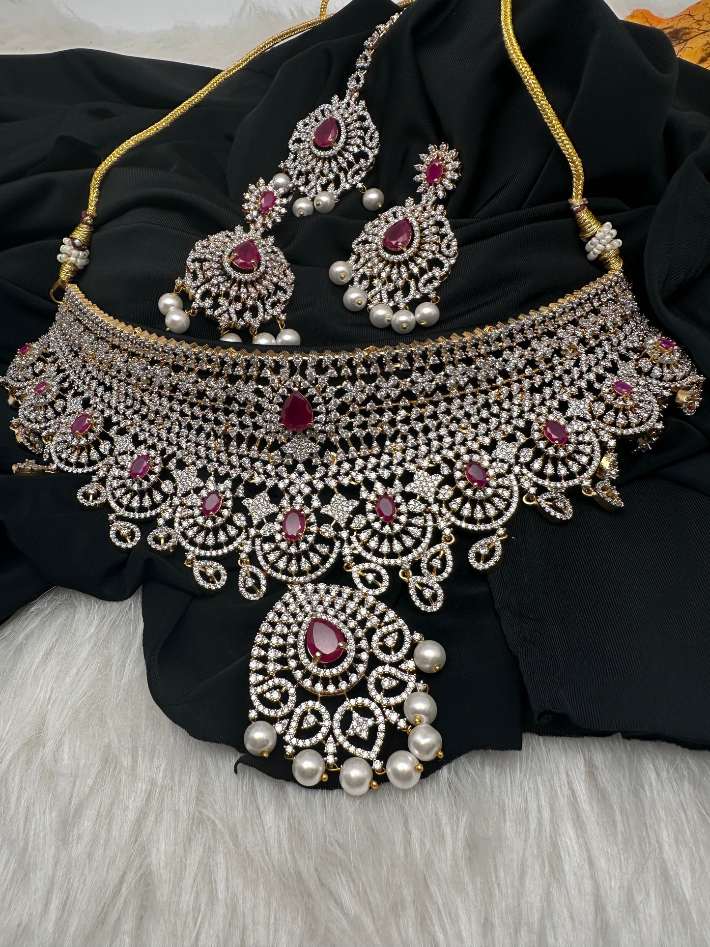 AD Color Stone Gold Polish Choker - Red