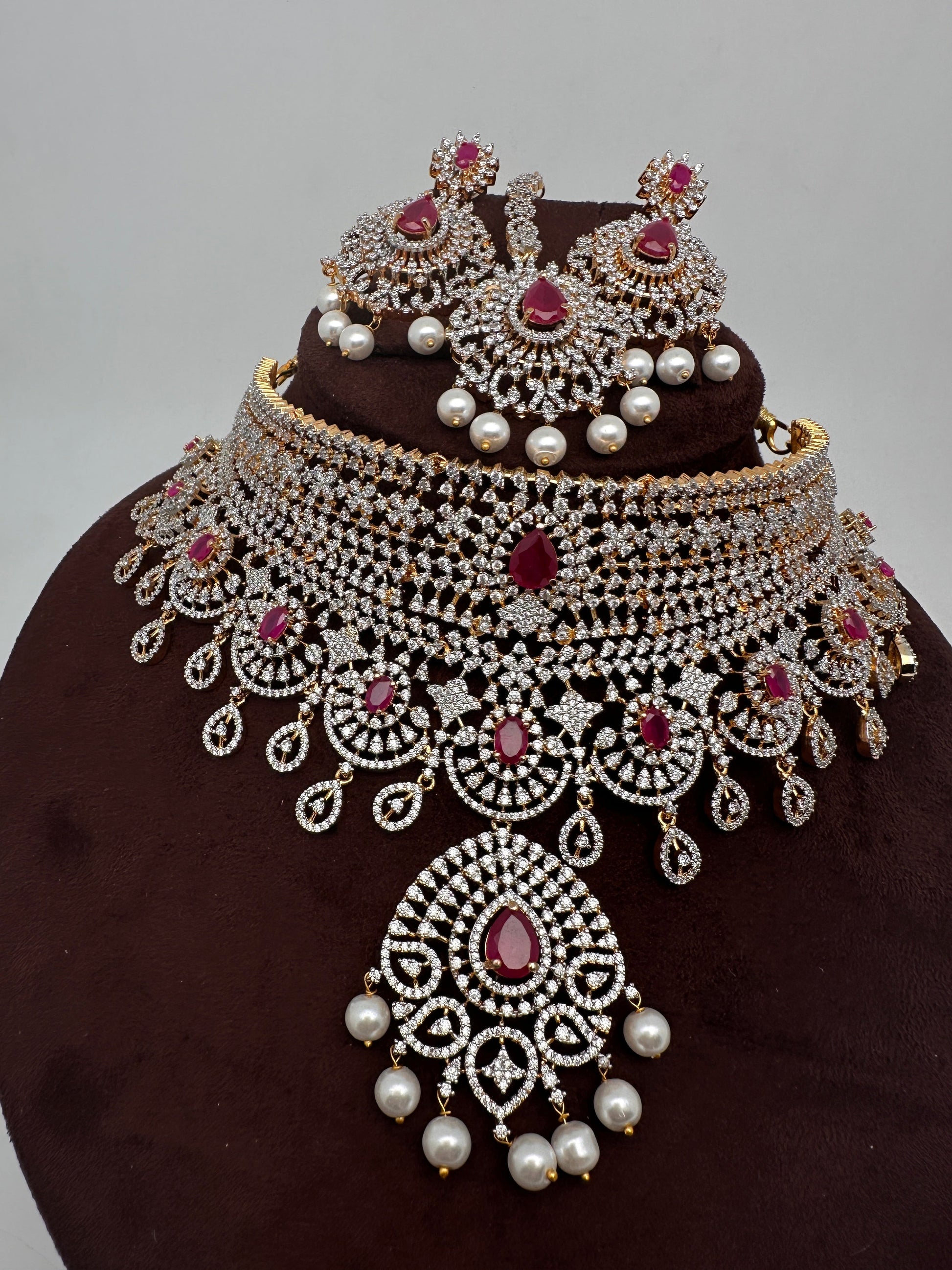 AD Color Stone Gold Polish Choker - Red