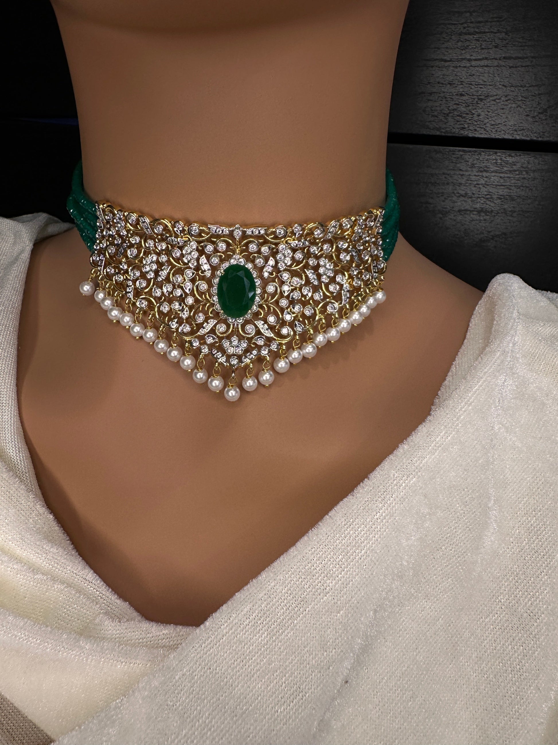 CZ Color Stone Beads Choker - Green