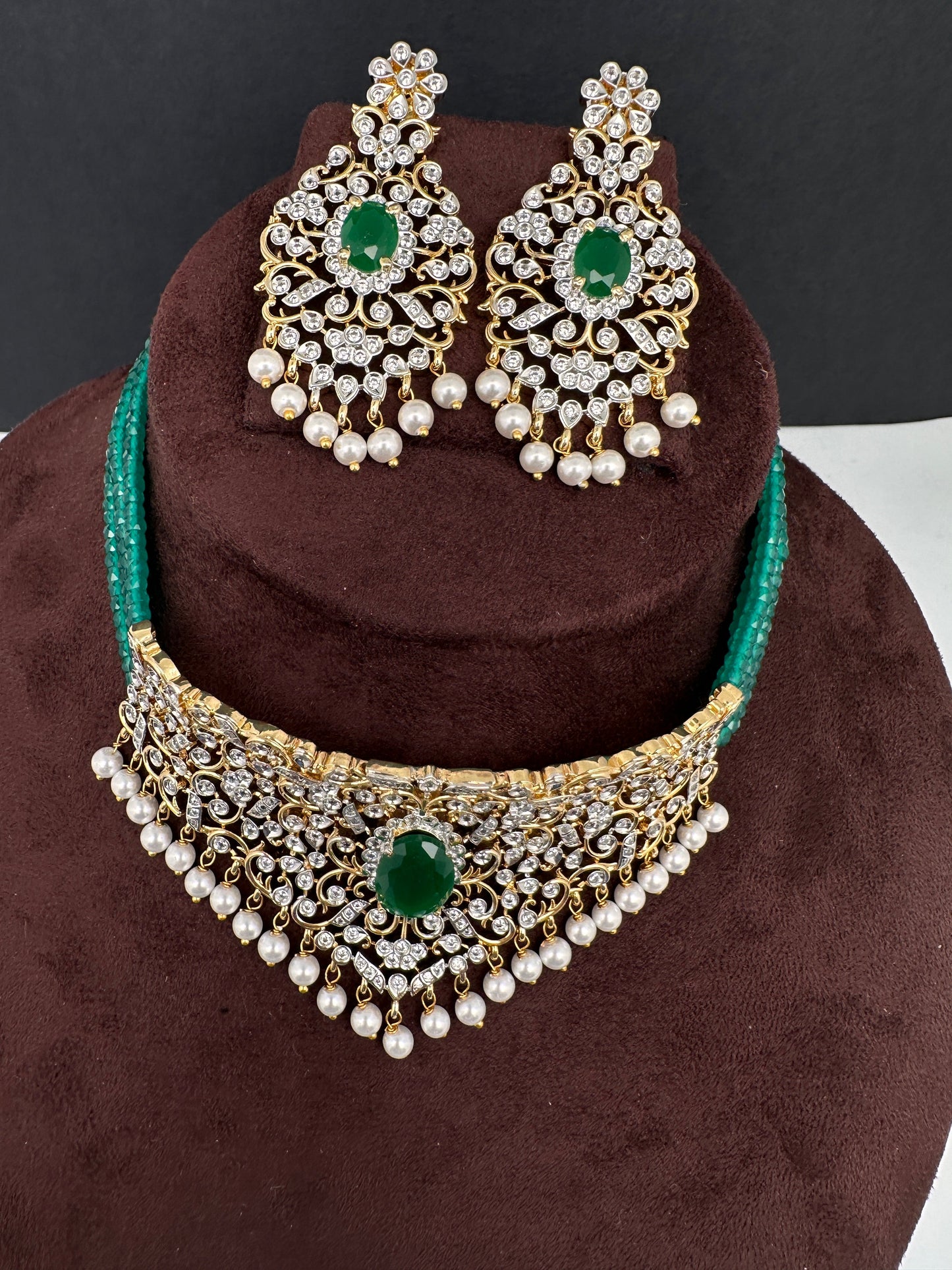 CZ Color Stone Beads Choker - Green