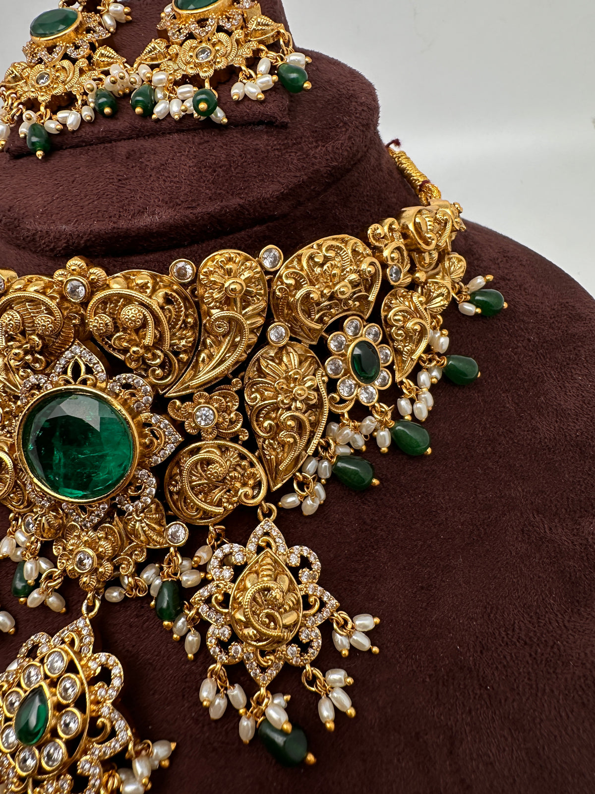 Green Nakshi Matte Choker with Beads and Pearls - 