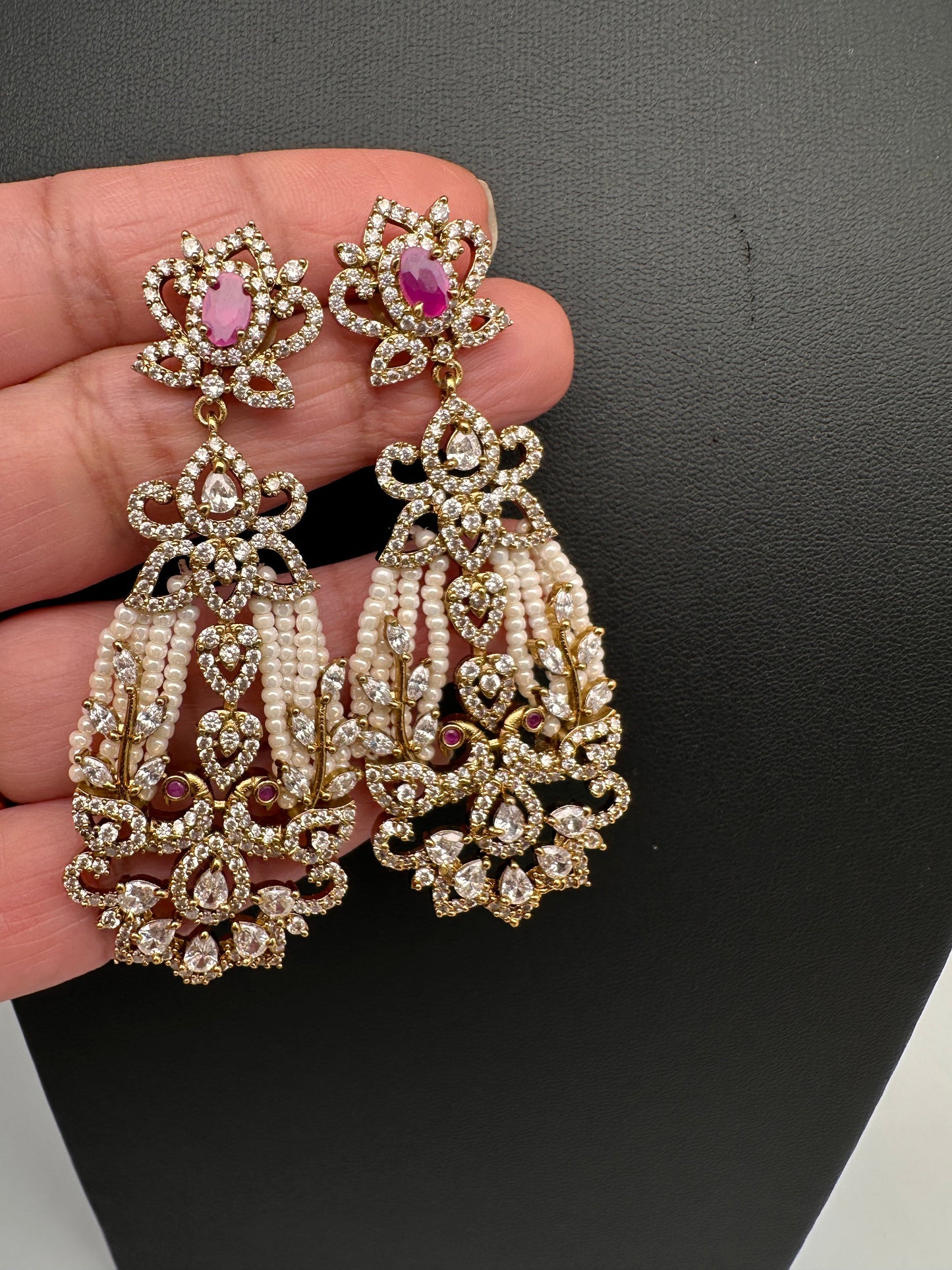 AD Beads Stone Victorian Earrings - Pearl