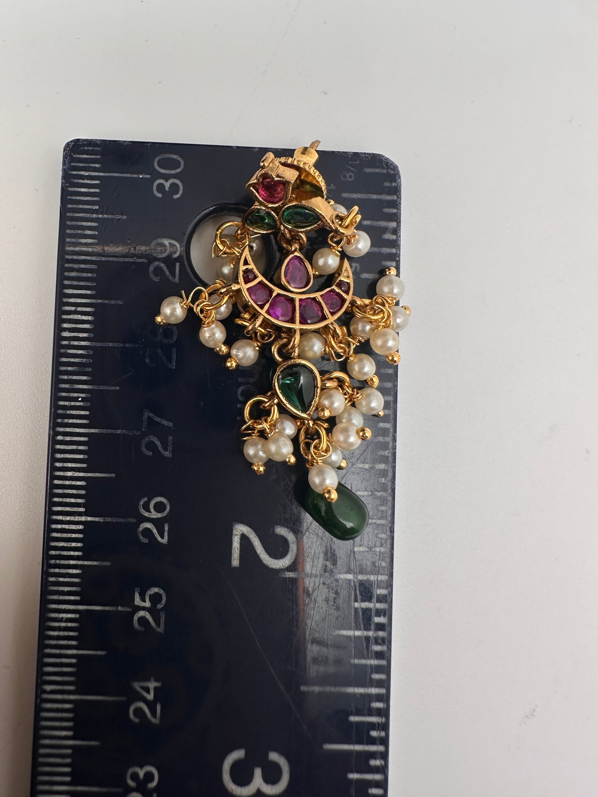 Dainty Kemp Matte Earrings - Green