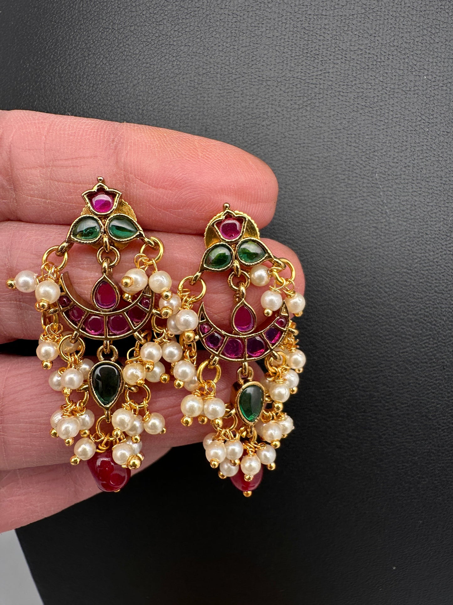 Dainty Kemp Matte Earrings - Red