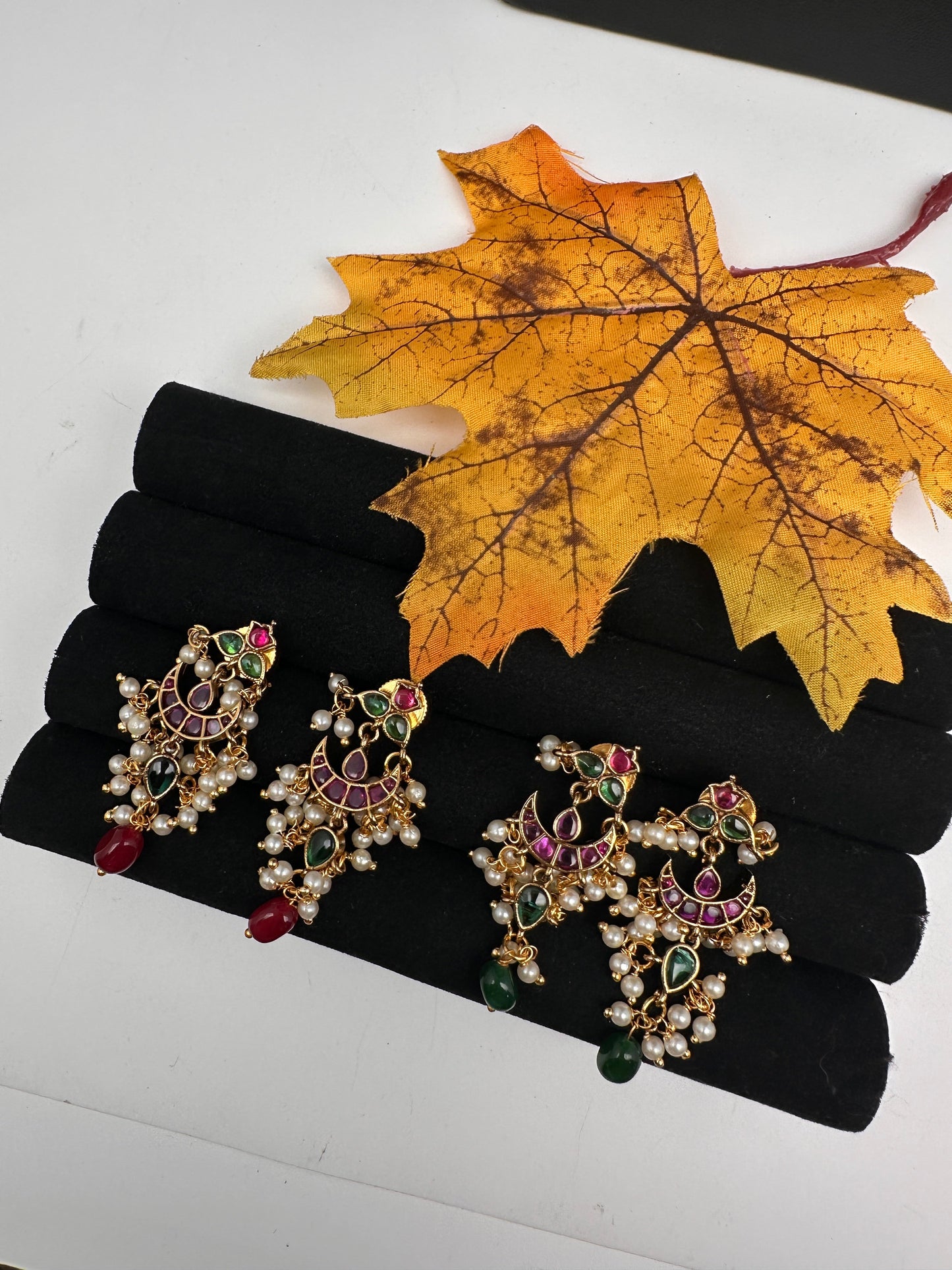 Dainty Kemp Matte Earrings - Red