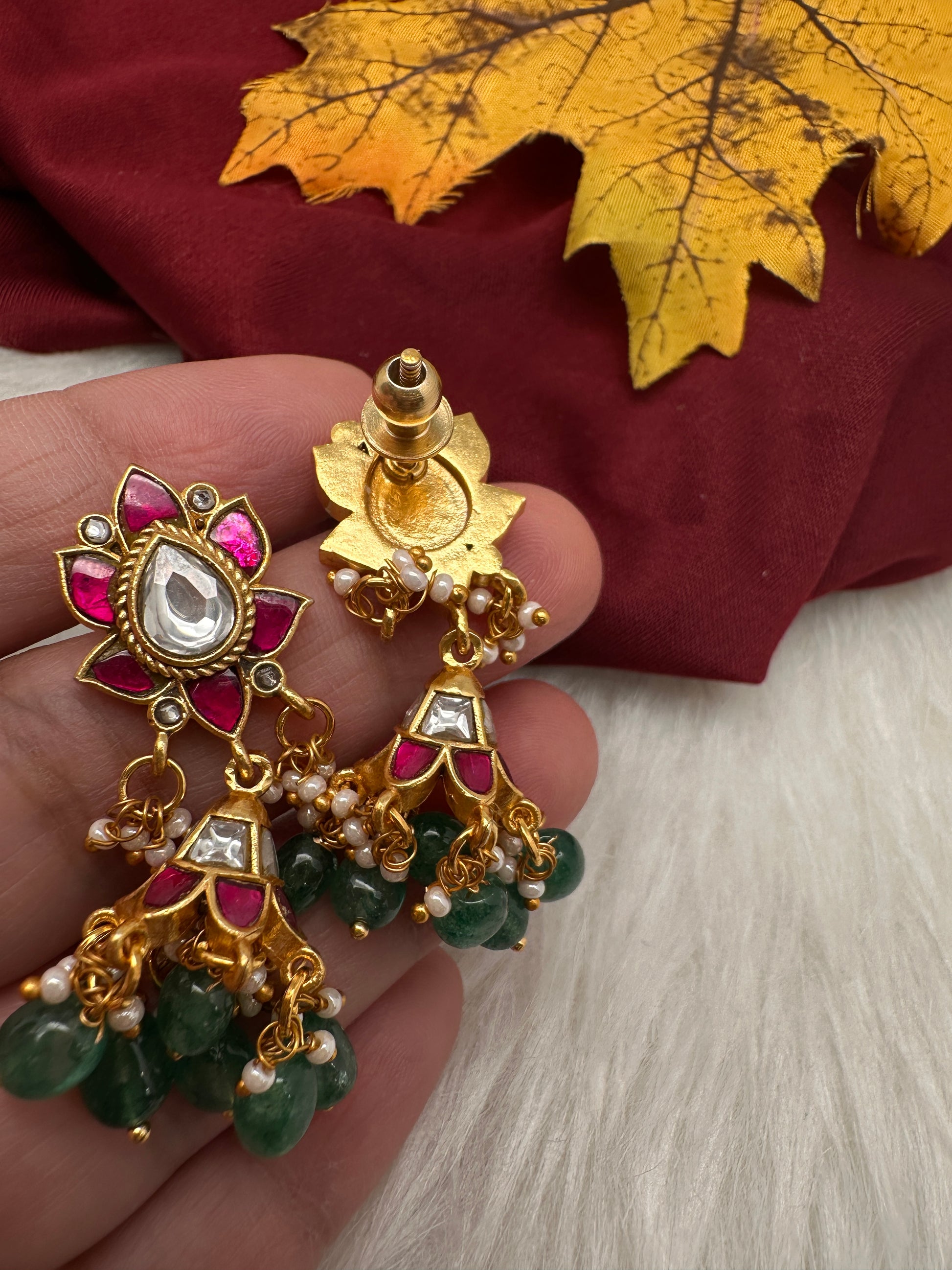 Jadau Kundan Floral Small Jhumka Earrings - 