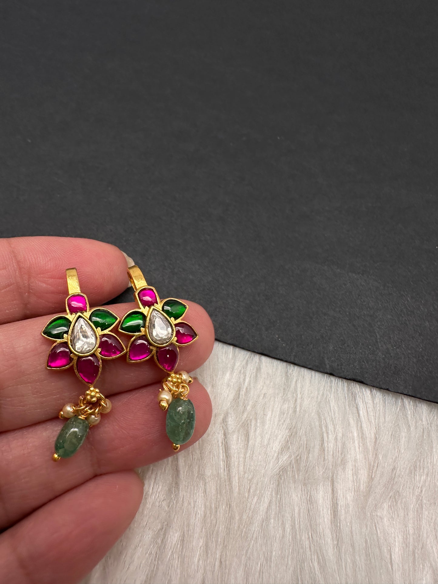 Jadau Kundan Floral Bugadi Earrings - 