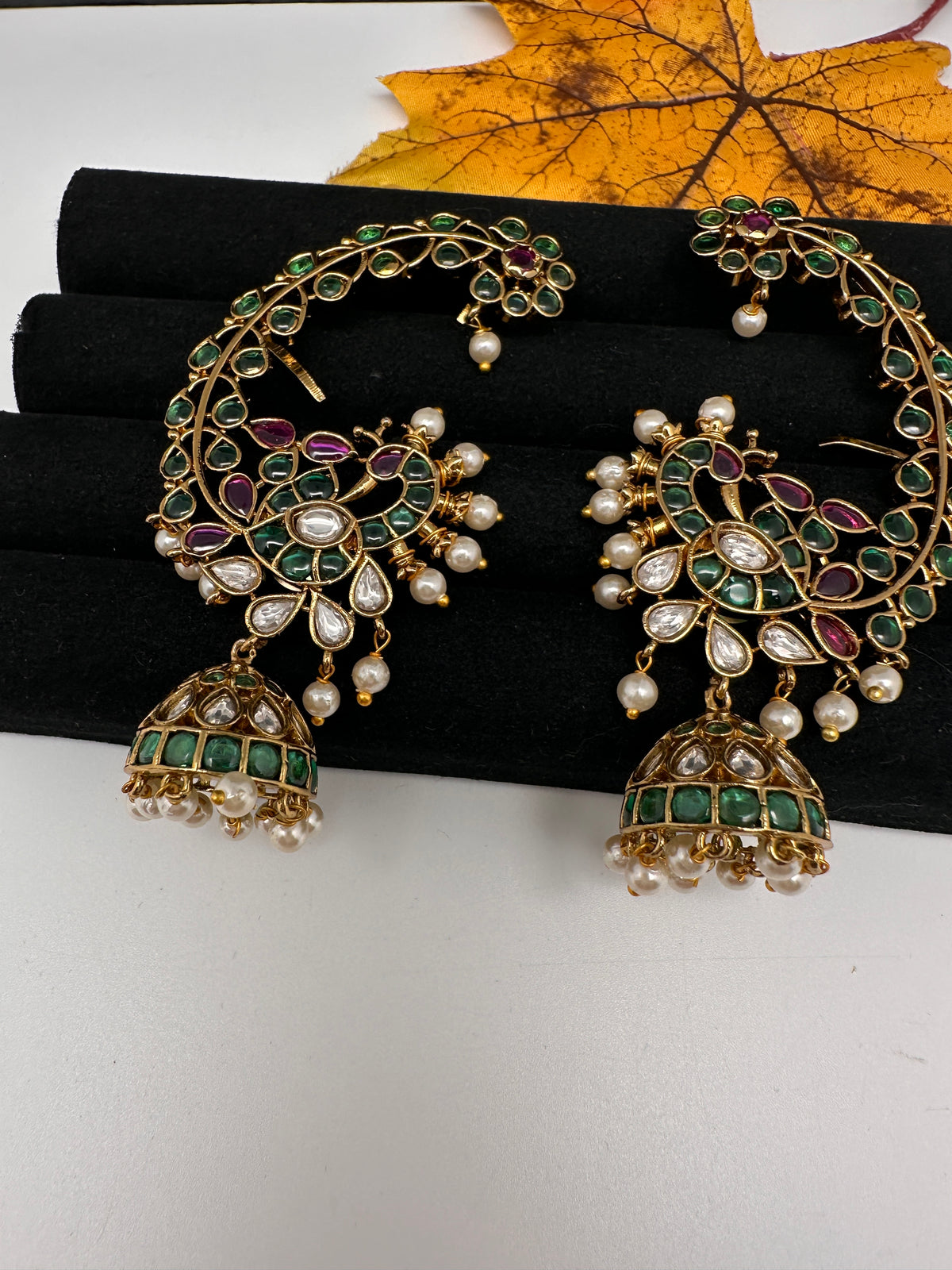Matte Kemp Peacock Ear Cuff - 