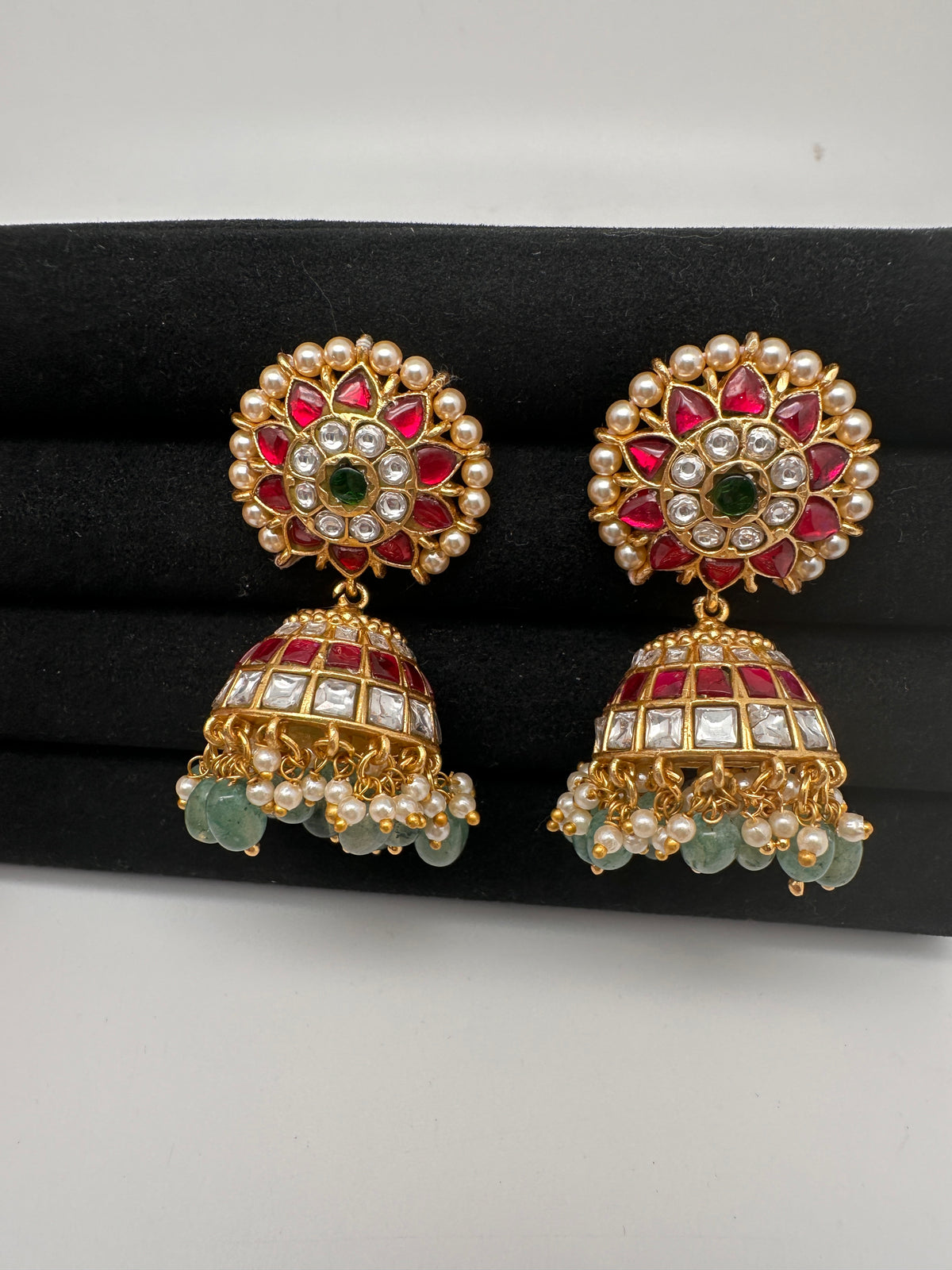 Jadau Kundan Jhumka Earrings - 