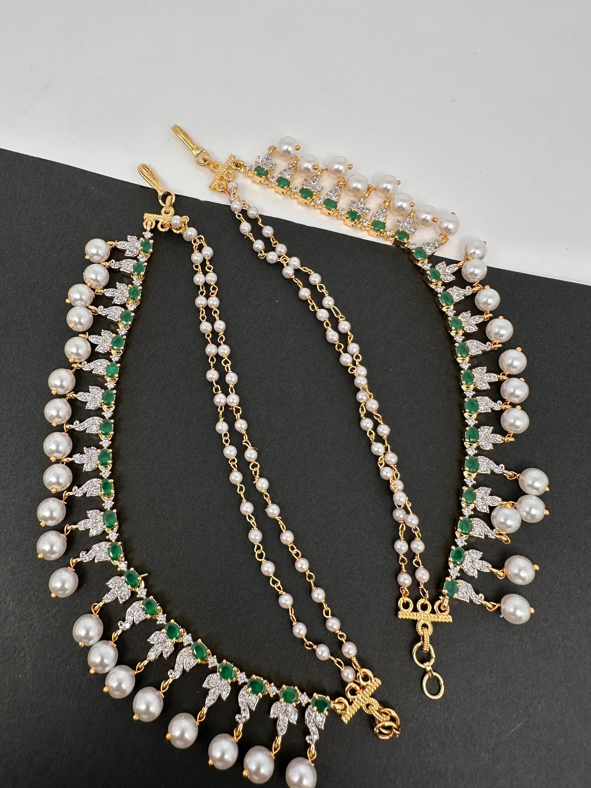 AD Green Stone Earchain
