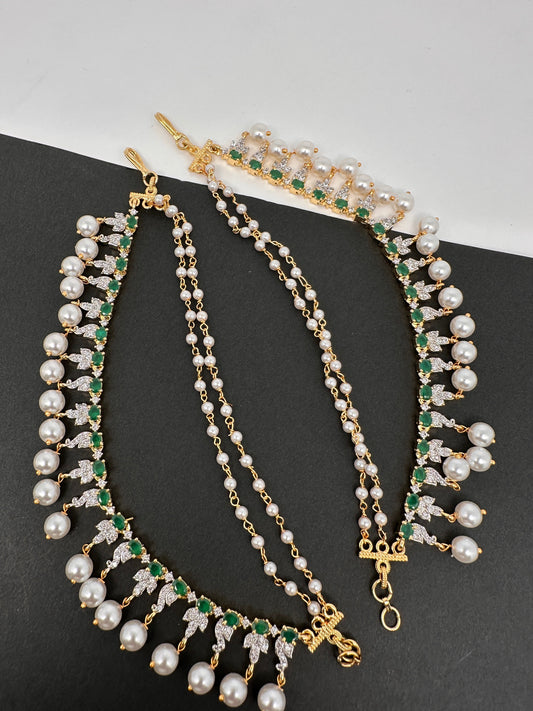 AD Green Stone Earchain