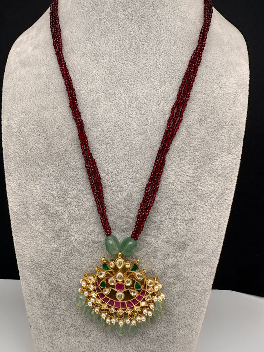 Jadau Kundan Pendent Crystal Beads Necklace