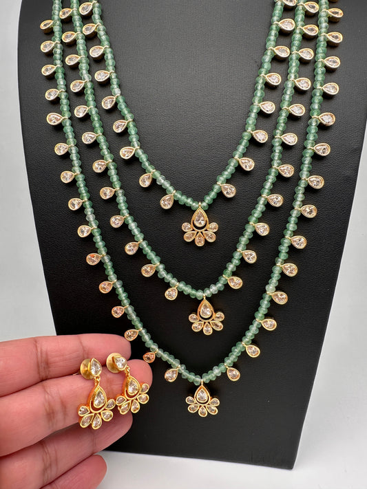 Multi layer Onyx Beads Teen Lada Necklace - Green