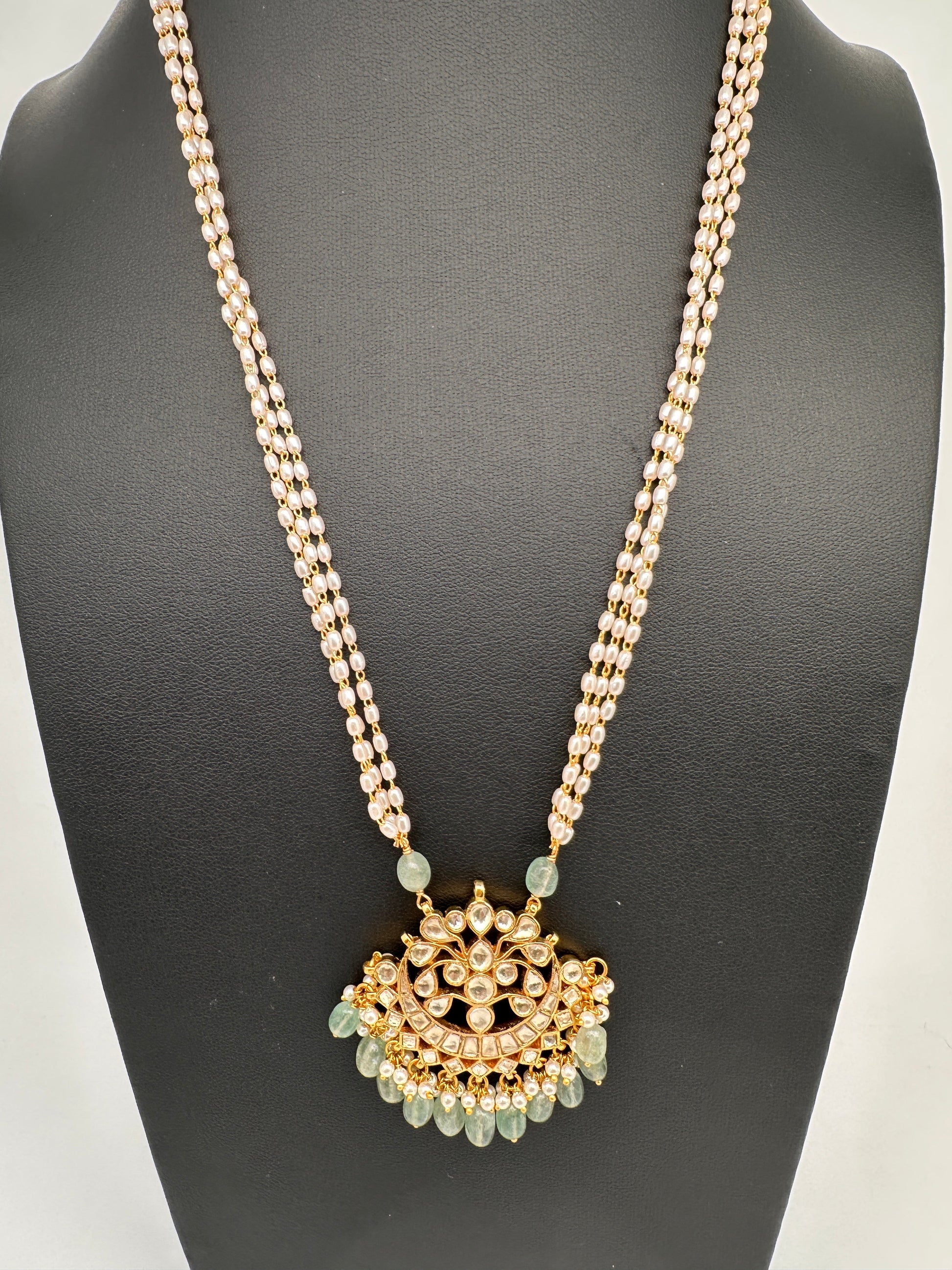Jadau Kundan Pendent Rice Pearls Necklace