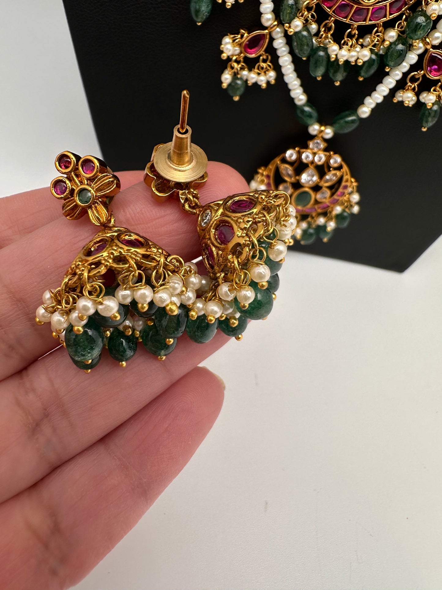 Multi layer Kemp Pearls Teen Lada Necklace