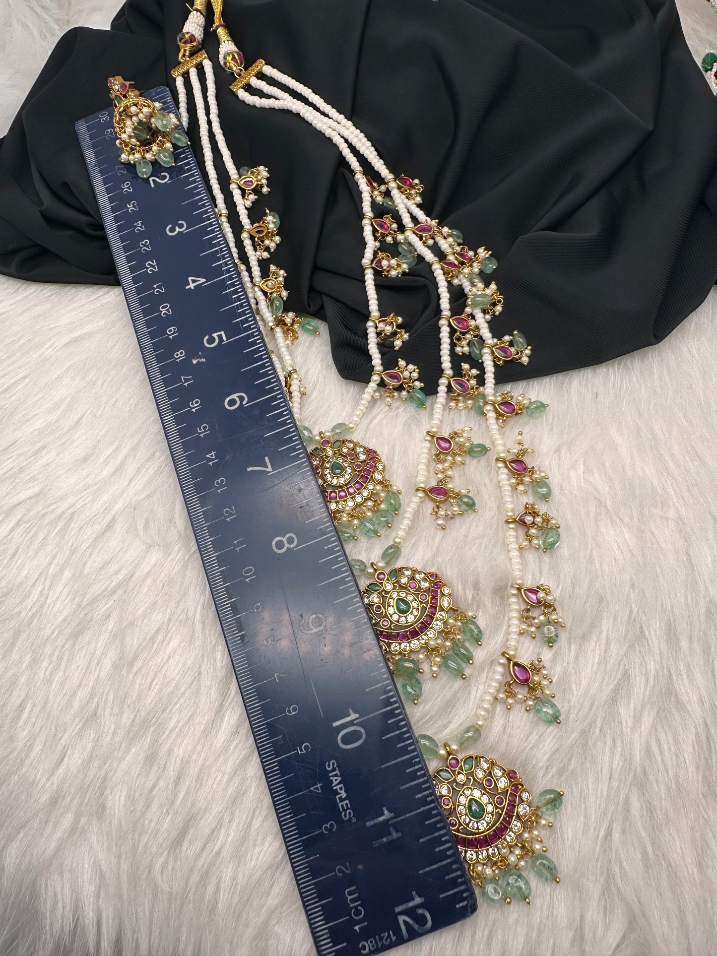 Multi layer Kemp Pearls Teen Lada Necklace