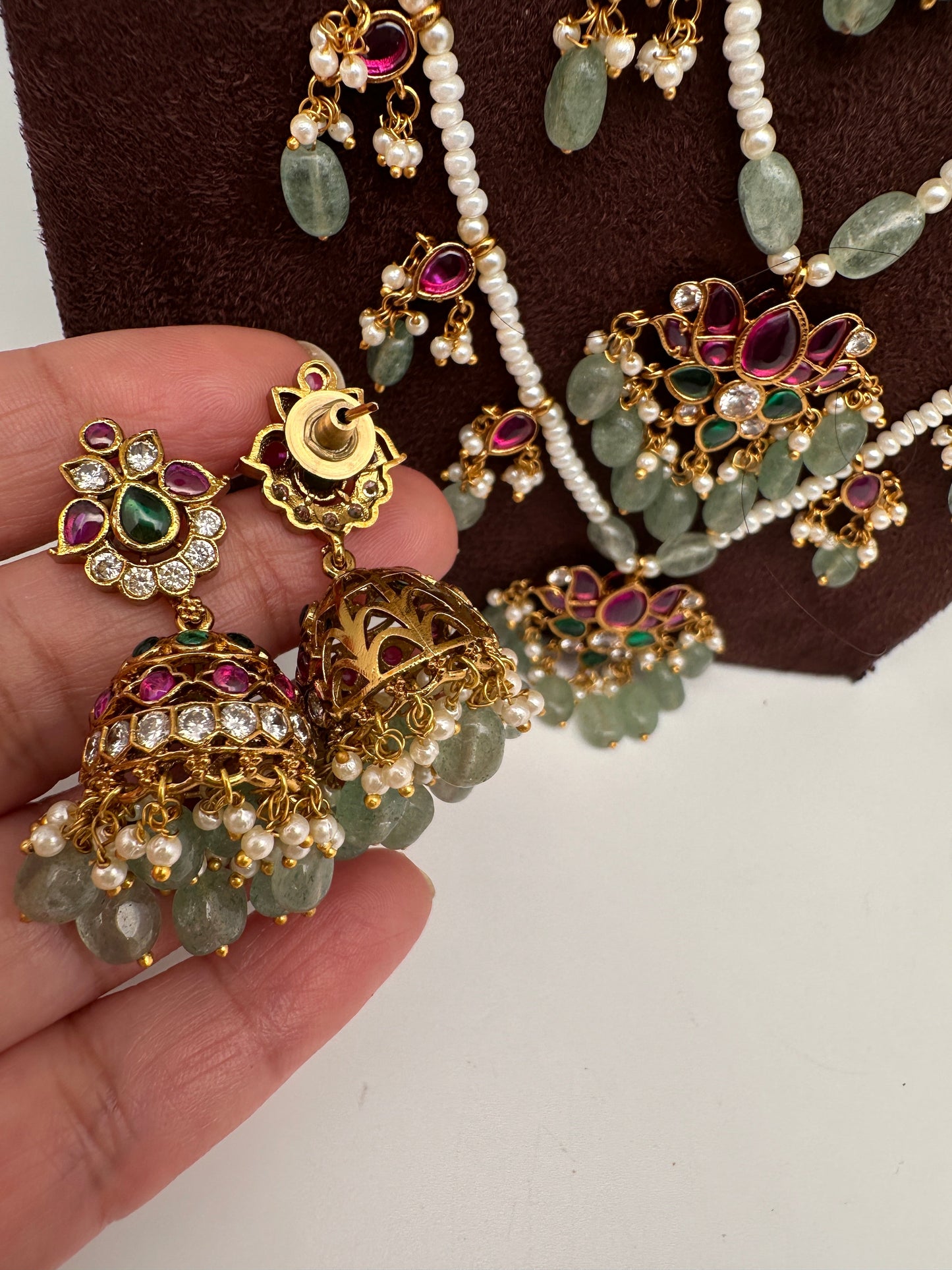Multi layer Kemp Pearls Panch Lada Necklace