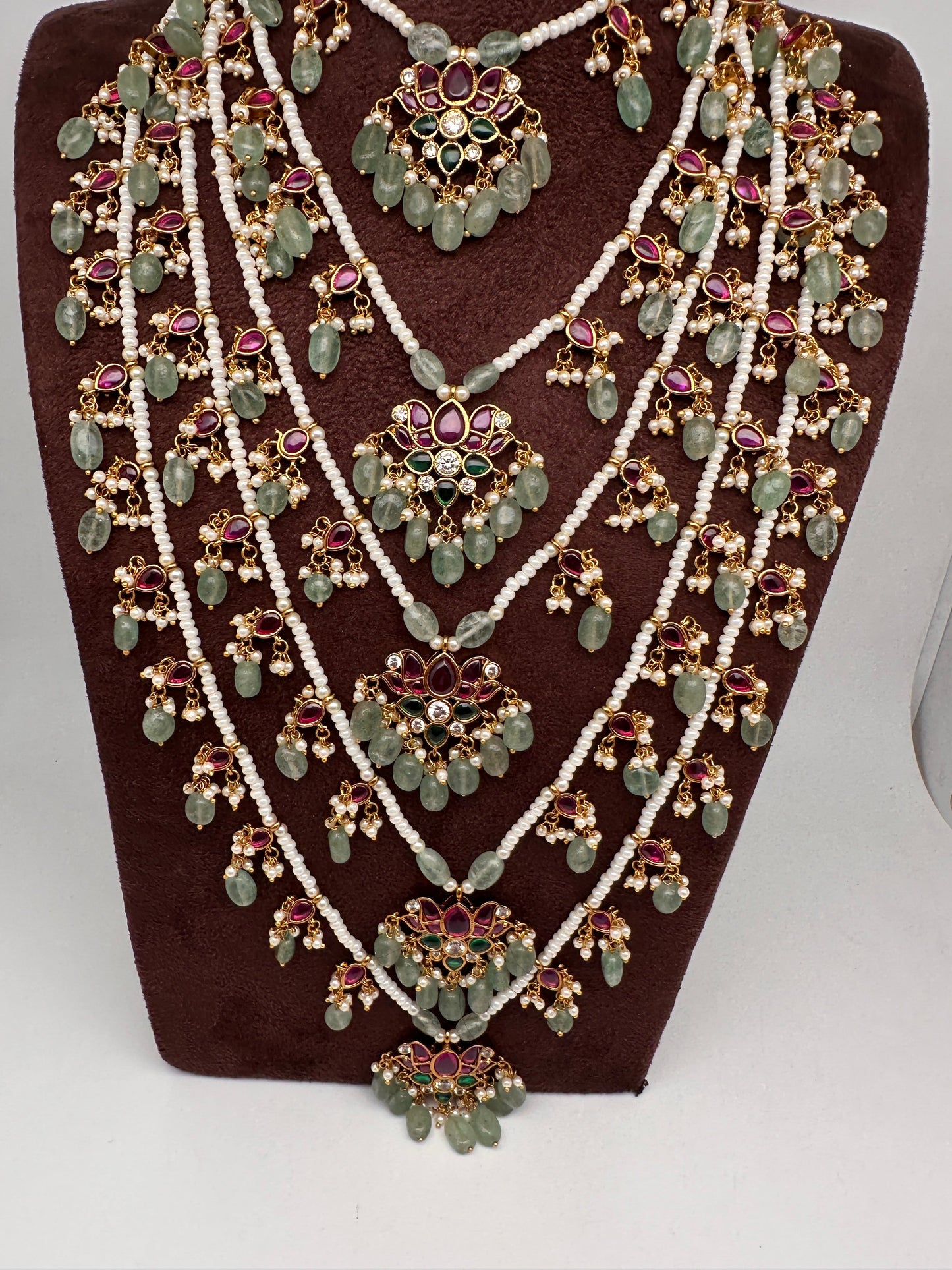 Multi layer Kemp Pearls Panch Lada Necklace