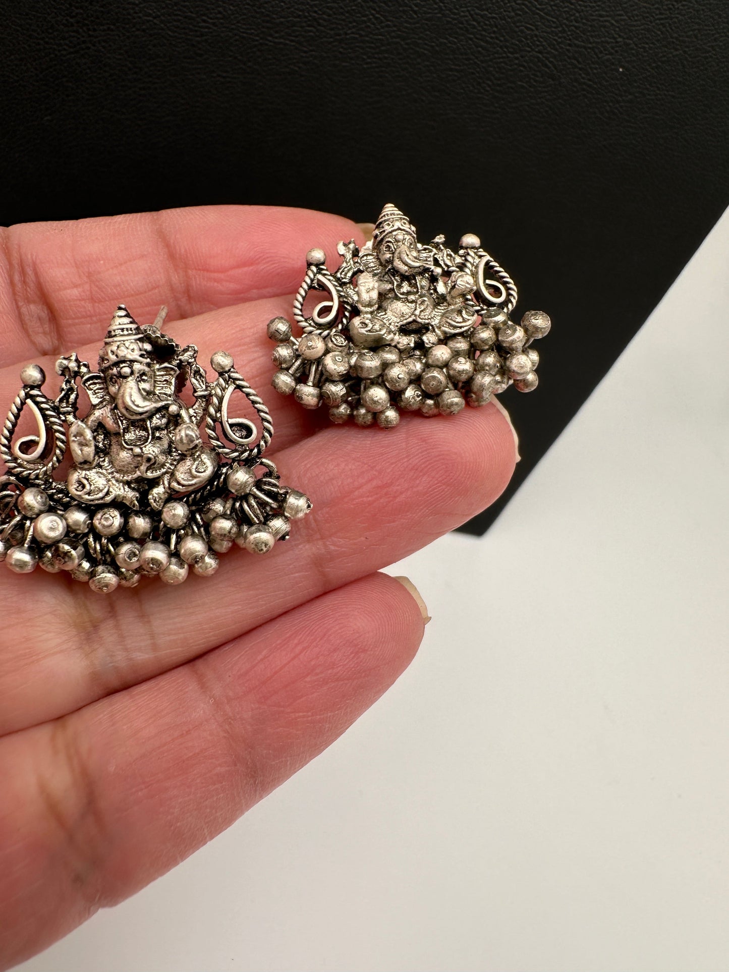 Ganesh Gungaroo Silver Replica Short Necklace