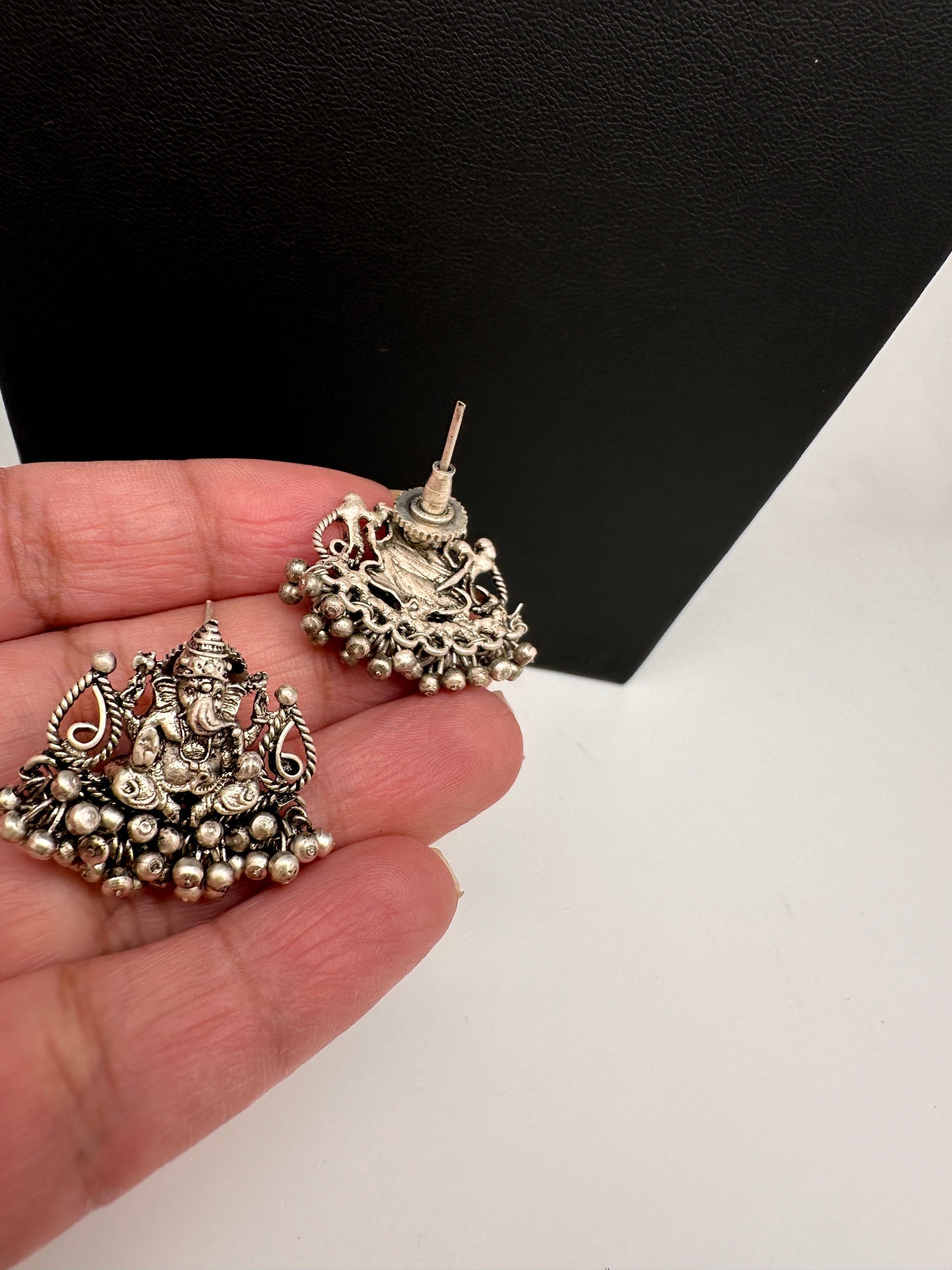 Ganesh Gungaroo Silver Replica Short Necklace