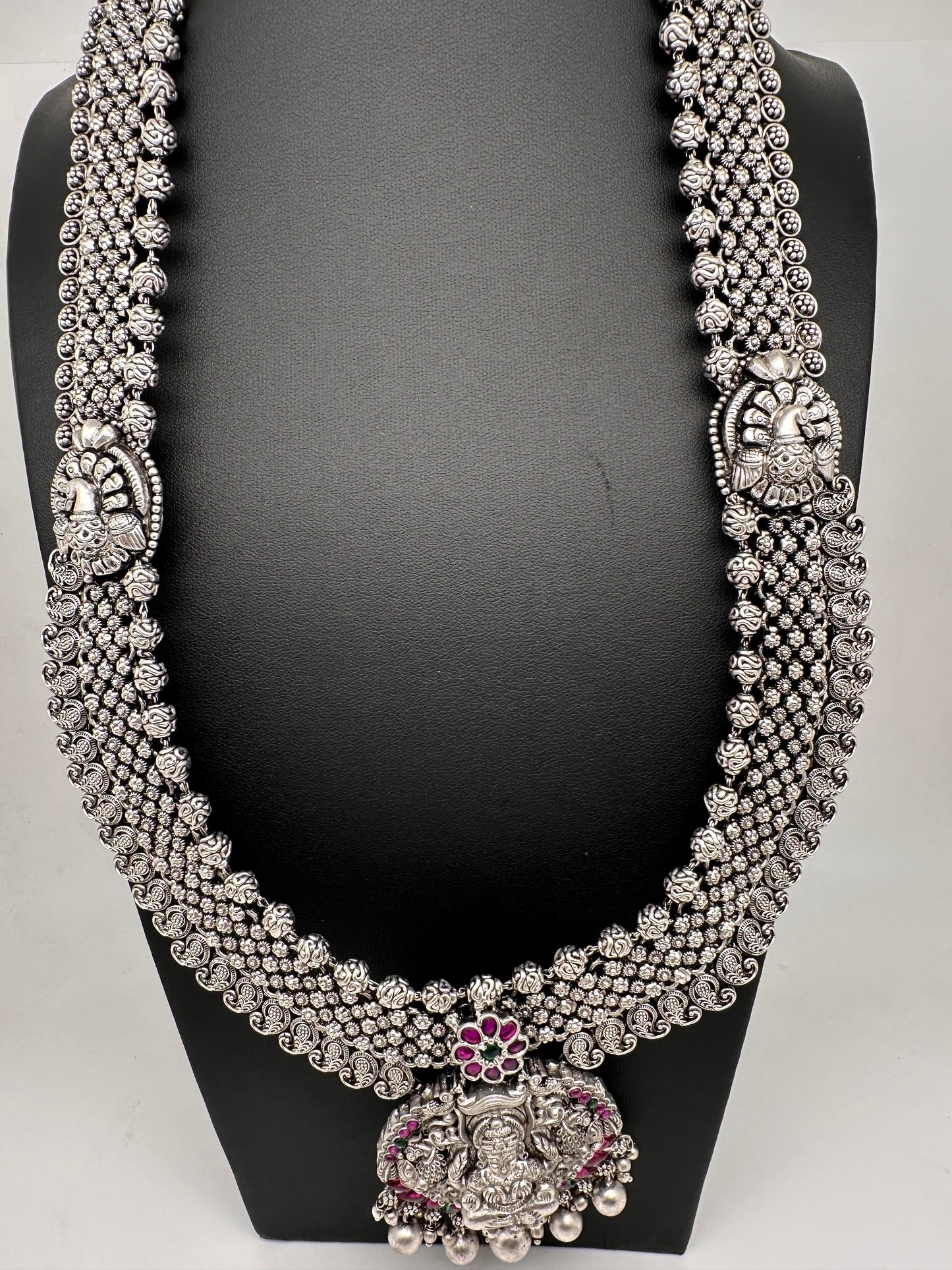 Goddess Lakshmi Long Haar Oxidized German Silver Necklace