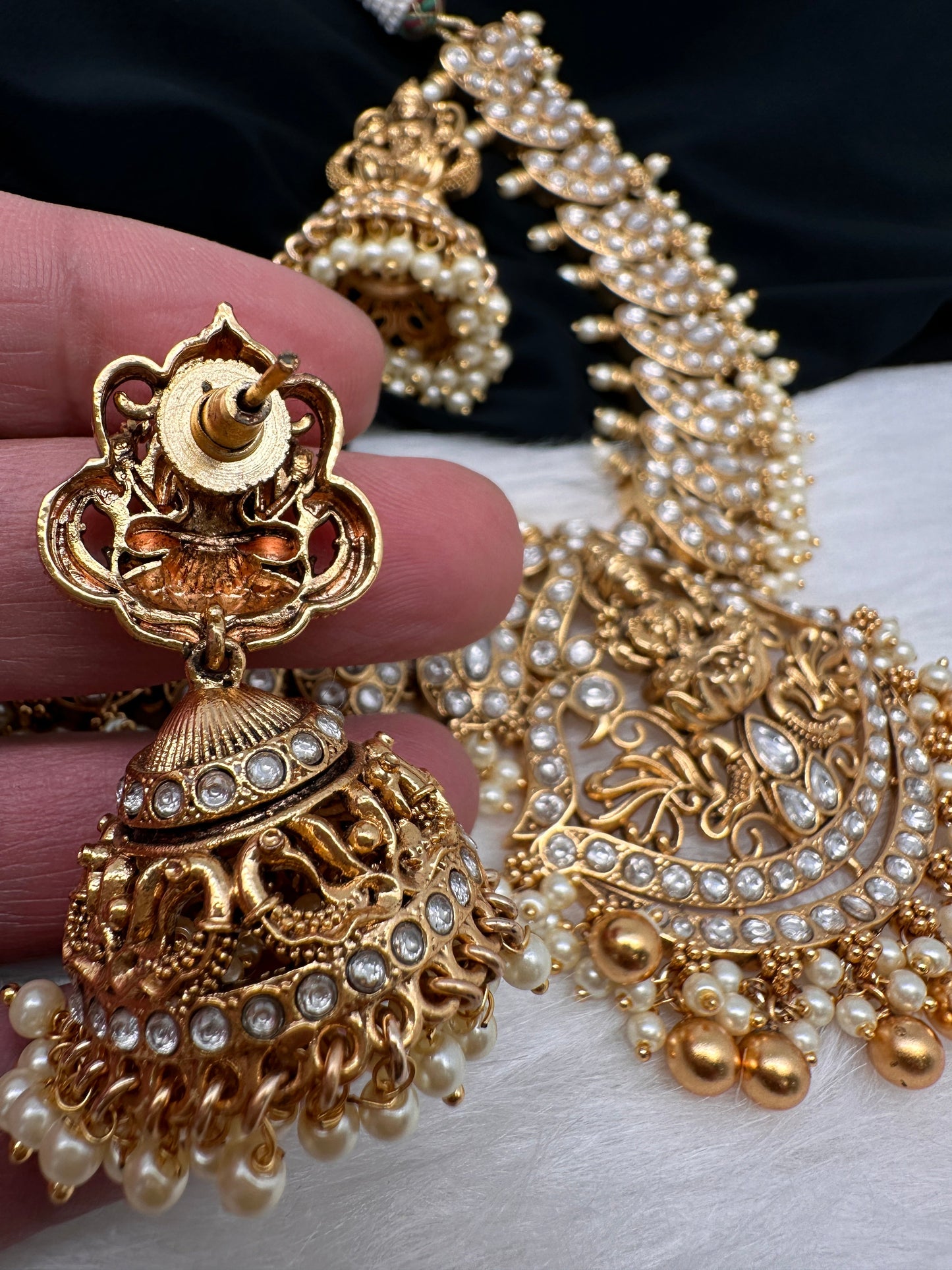 Goddess Lakshmi Jadau Kundan Necklace