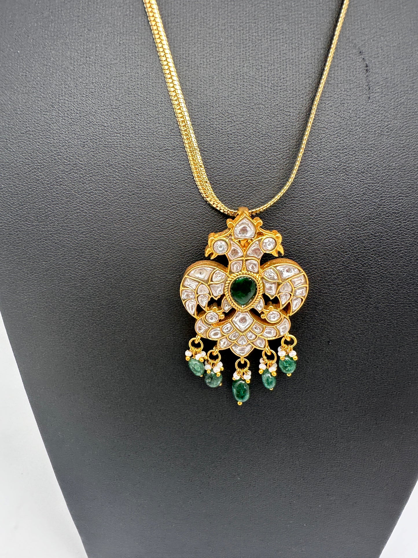 Jadau Kundan Pendent Necklace