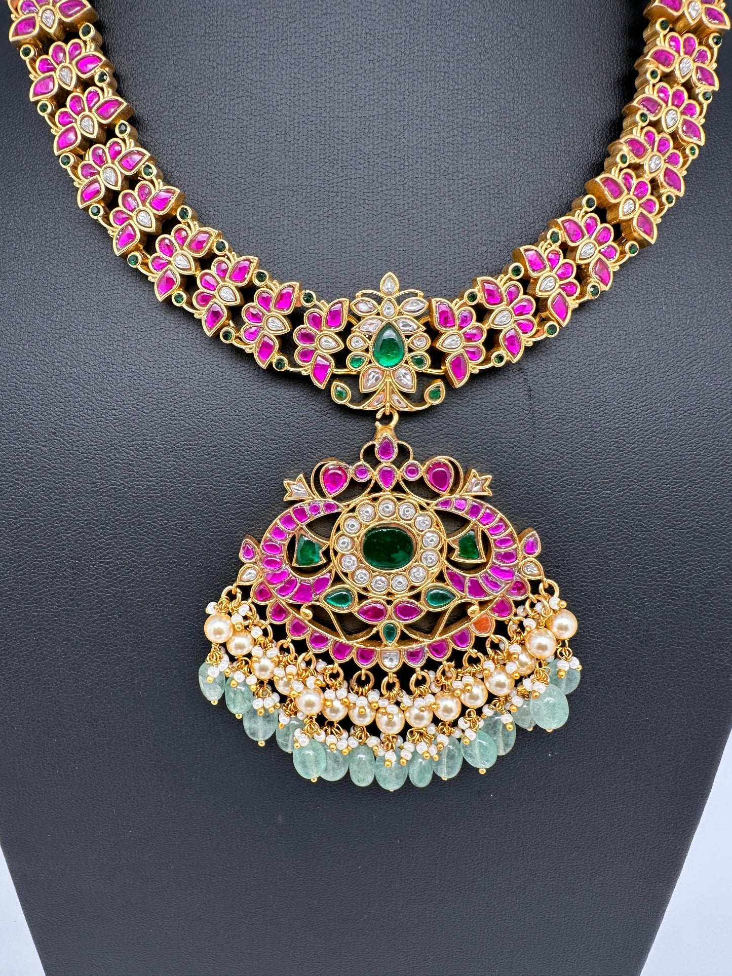Jadau Kundan Goddess Lakshmi Short Neckline Necklace with Emerald Beads