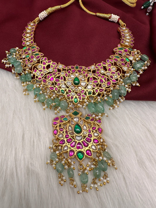 Jadau Kundan Daint Neckline Necklace with Green Emerald Beads