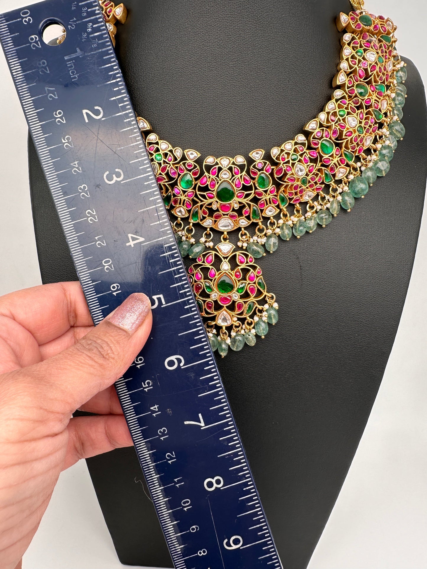 Jadau Kundan Neckline Necklace with Emerald Beads