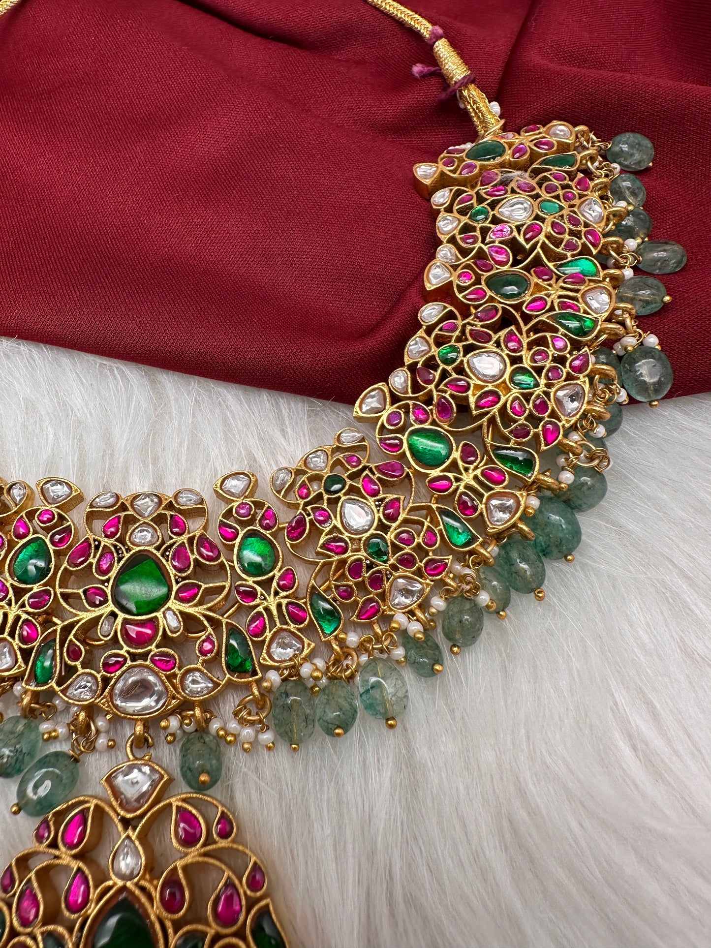 Jadau Kundan Neckline Necklace with Emerald Beads