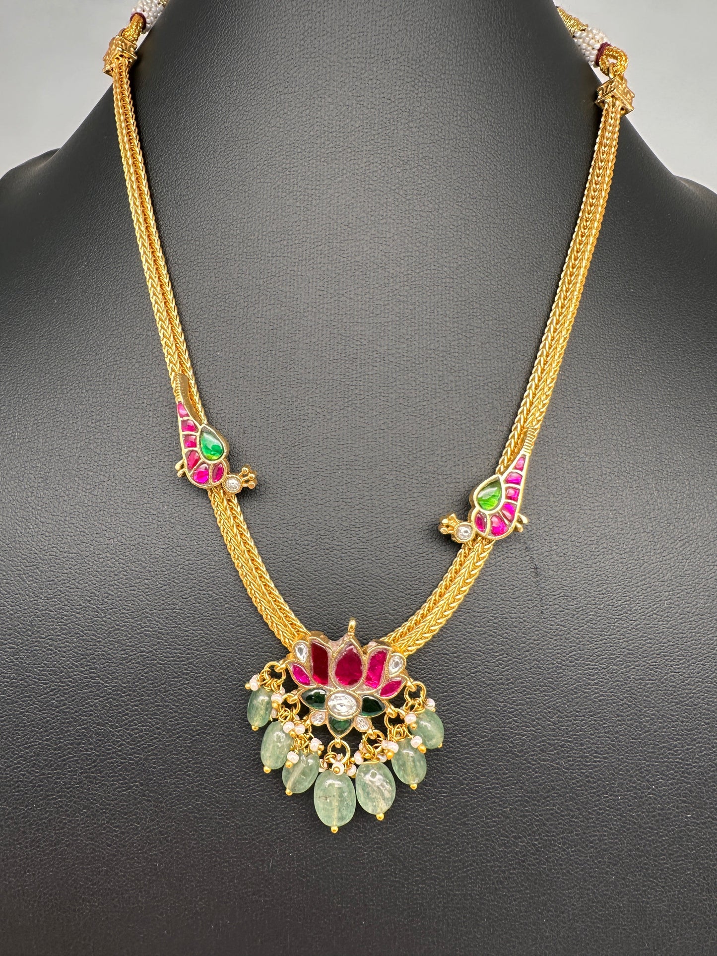 Jadau Kundan Lotus Bird Dainty Short Necklace