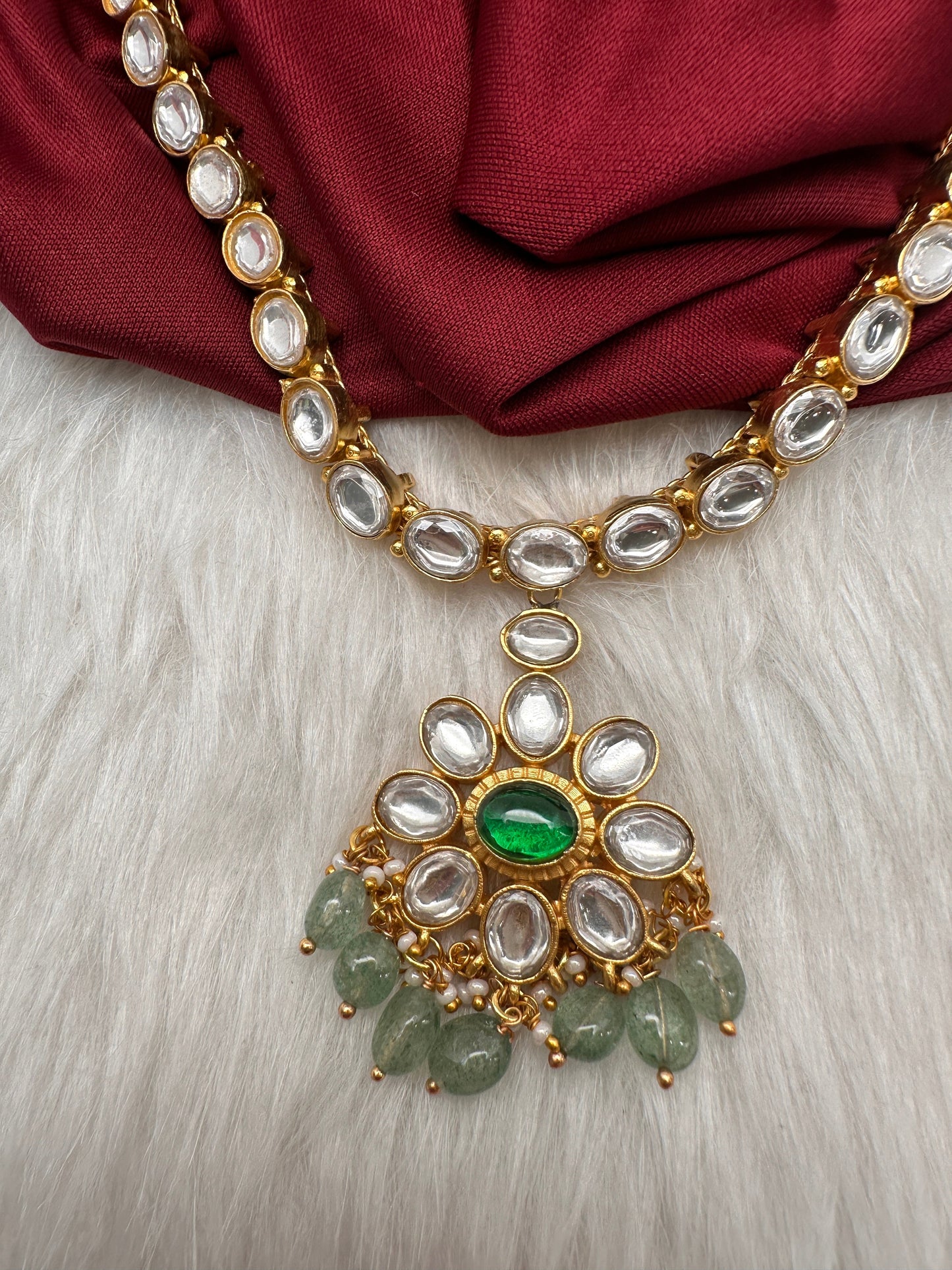 Jadau Kundan Green Potta Stones Short Necklace