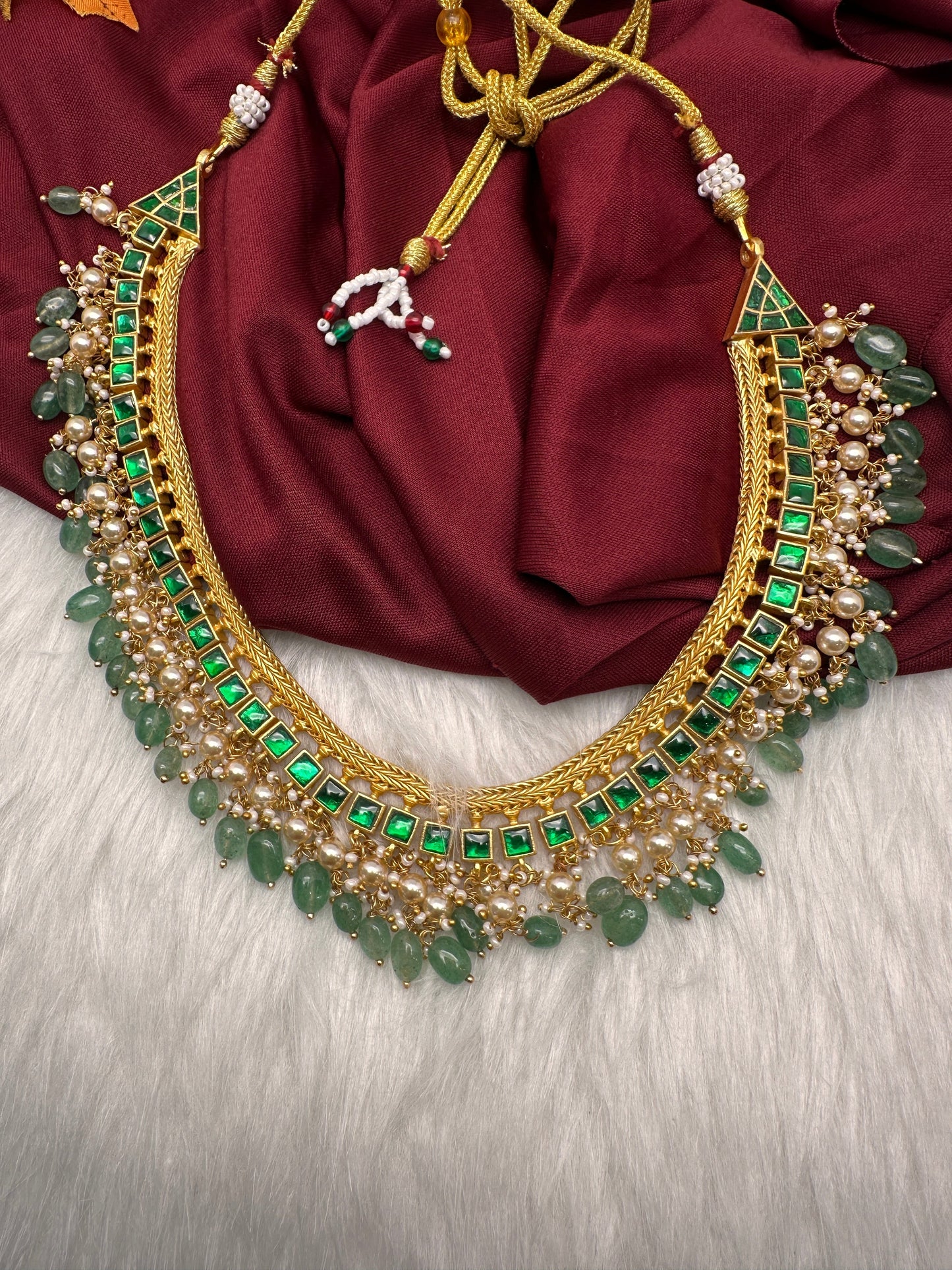 Jadau Kundan 2-1 Reversible Short Necklace