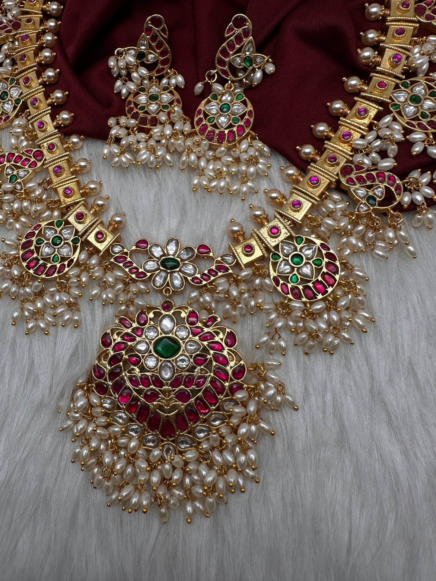 Rice Pearls Jadau Kundan Mid length Guttapusalu Necklace
