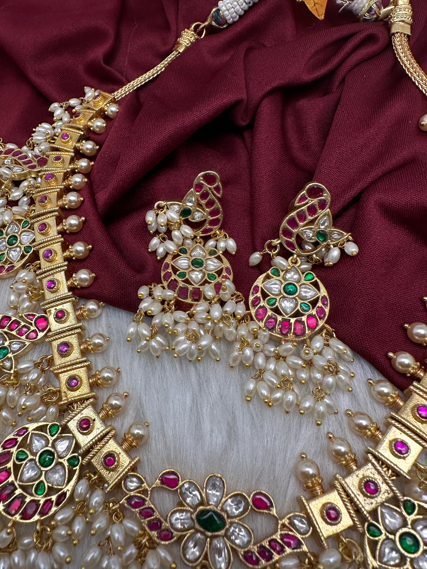 Rice Pearls Jadau Kundan Mid length Guttapusalu Necklace
