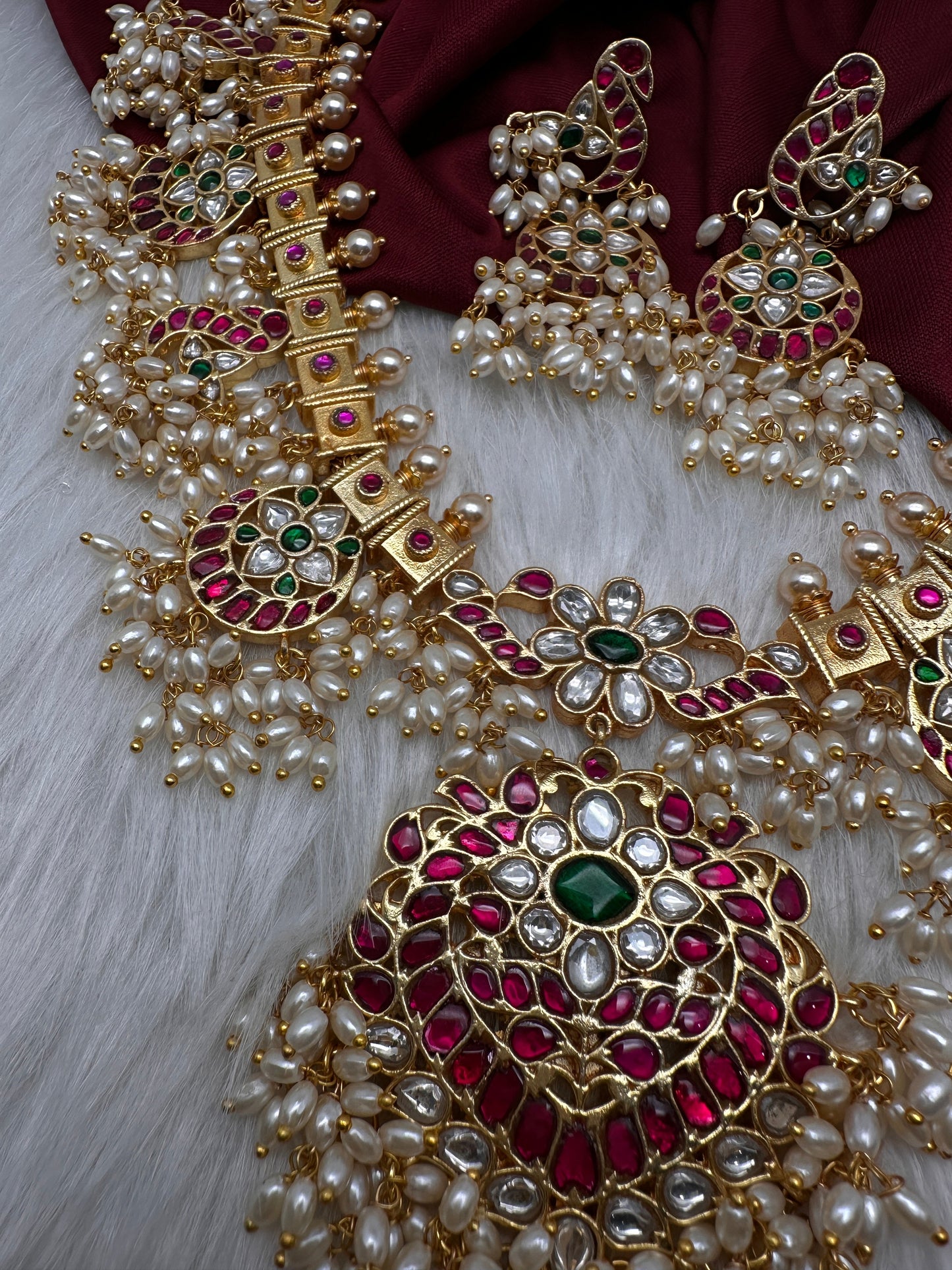 Rice Pearls Jadau Kundan Mid length Guttapusalu Necklace
