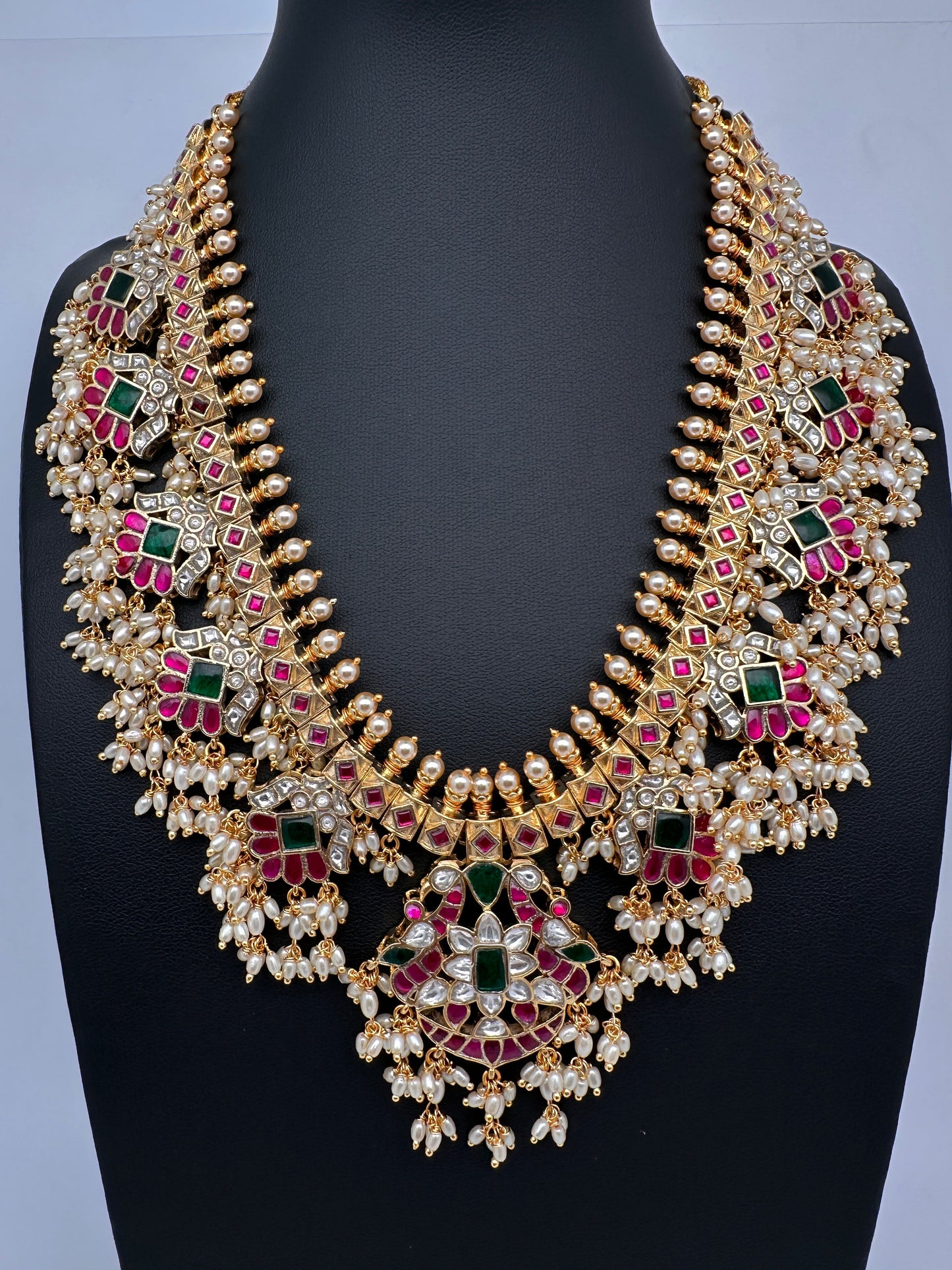 Rice Pearls Jadau Kundan Mid length Guttapusalu Necklace