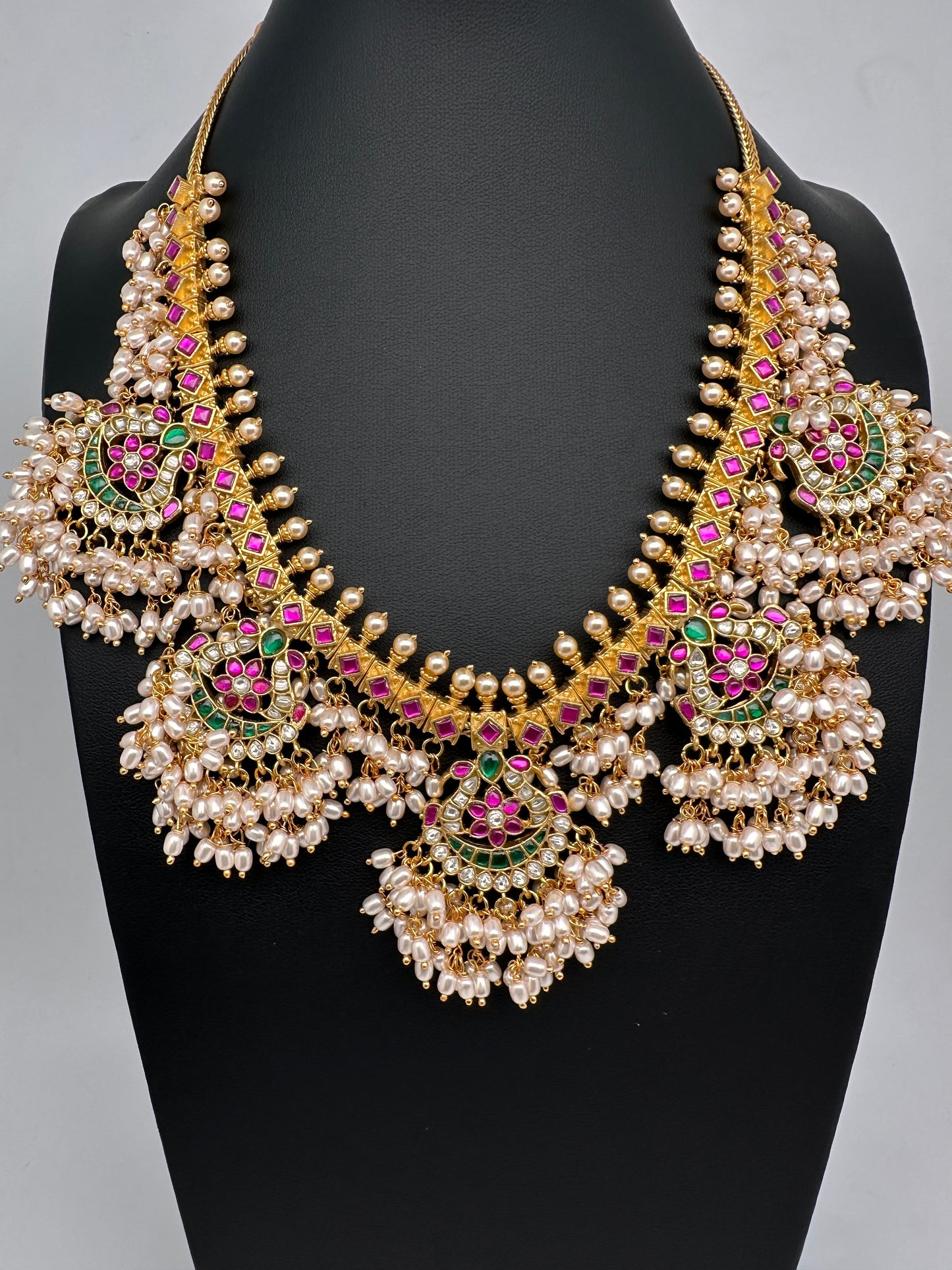 Rice Pearls Jadau Kundan Short Guttapusalu Necklace