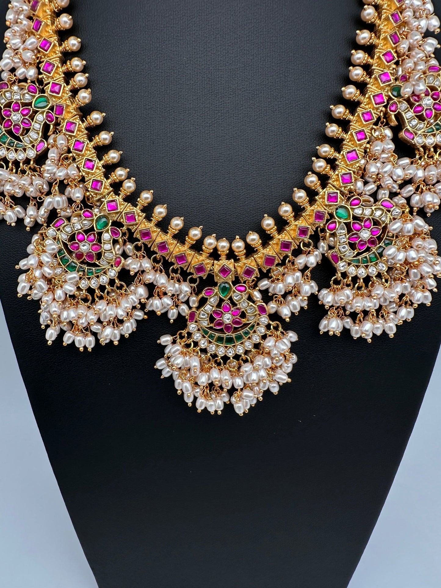 Rice Pearls Jadau Kundan Short Guttapusalu Necklace