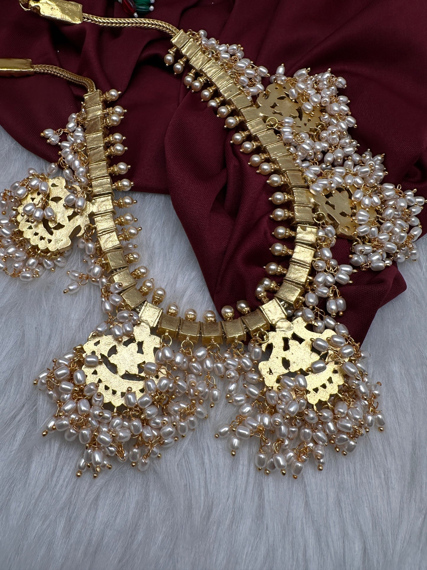 Rice Pearls Jadau Kundan Short Guttapusalu Necklace