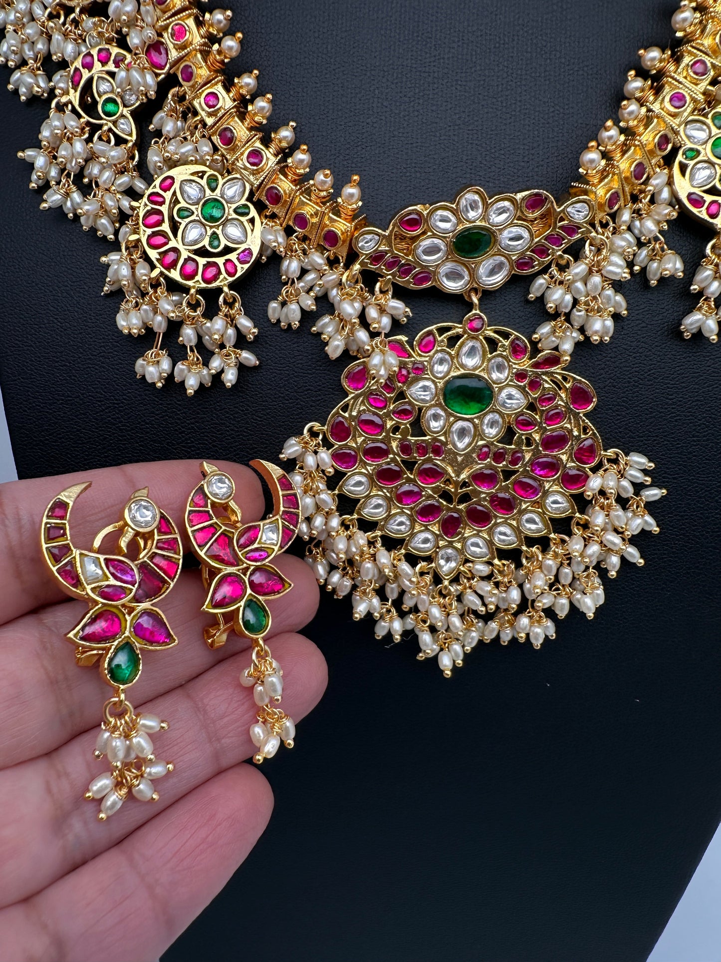 Rice Pearls Jadau Kundan Mid Length Guttapusalu Necklace