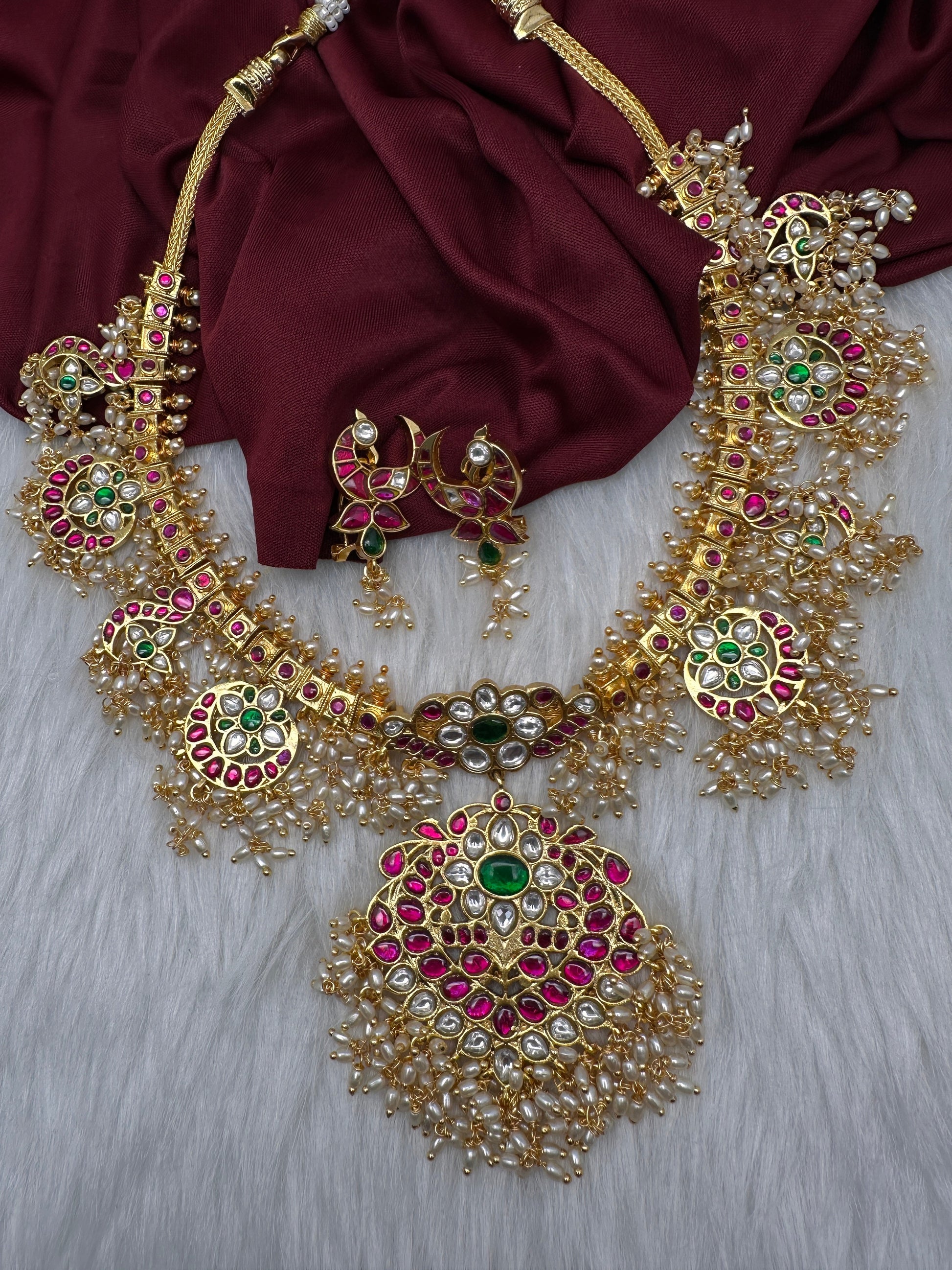 Rice Pearls Jadau Kundan Mid Length Guttapusalu Necklace