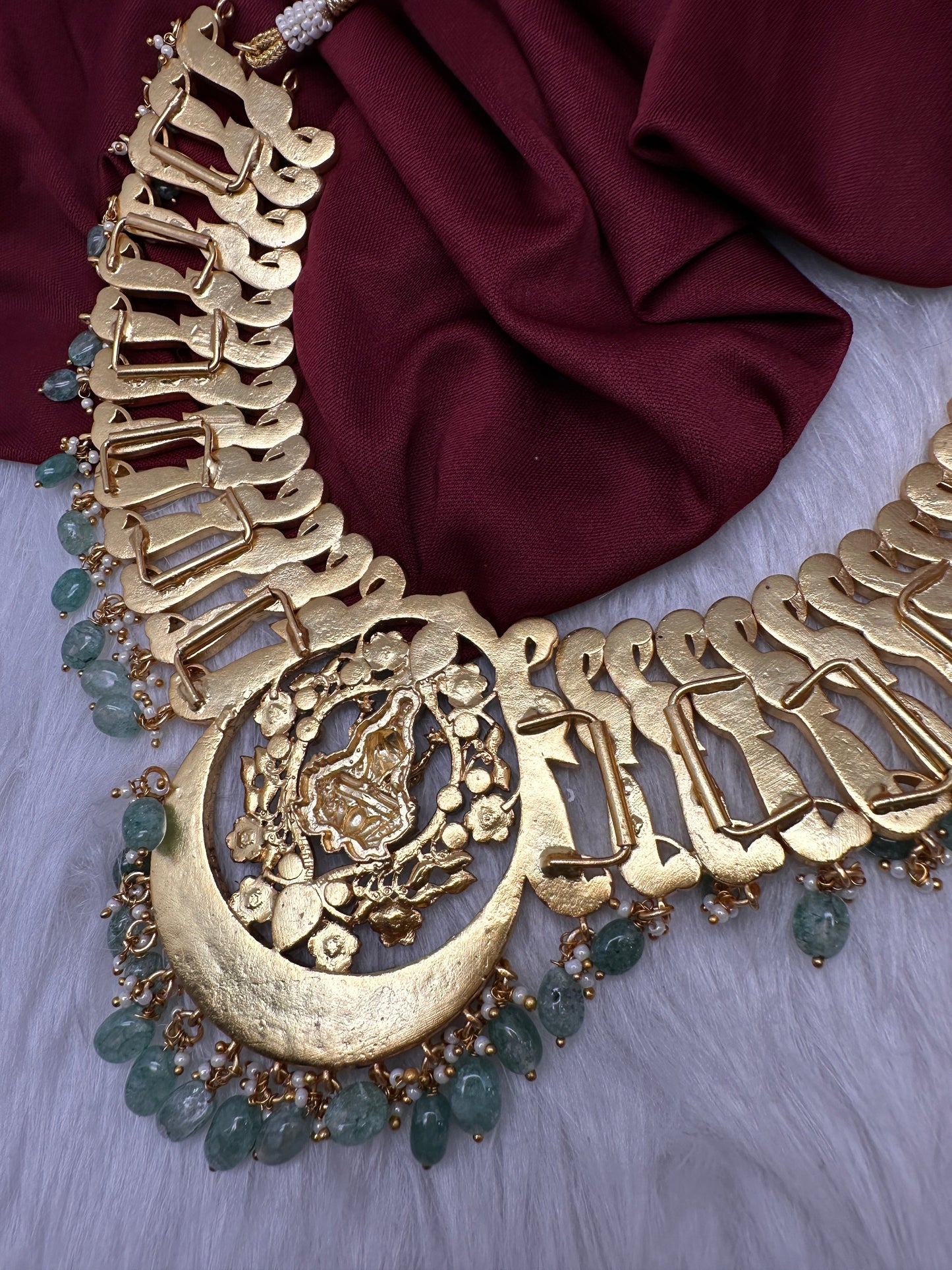 Goddess Lakshmi Broad Neckline Jadau Kundan Short Necklace