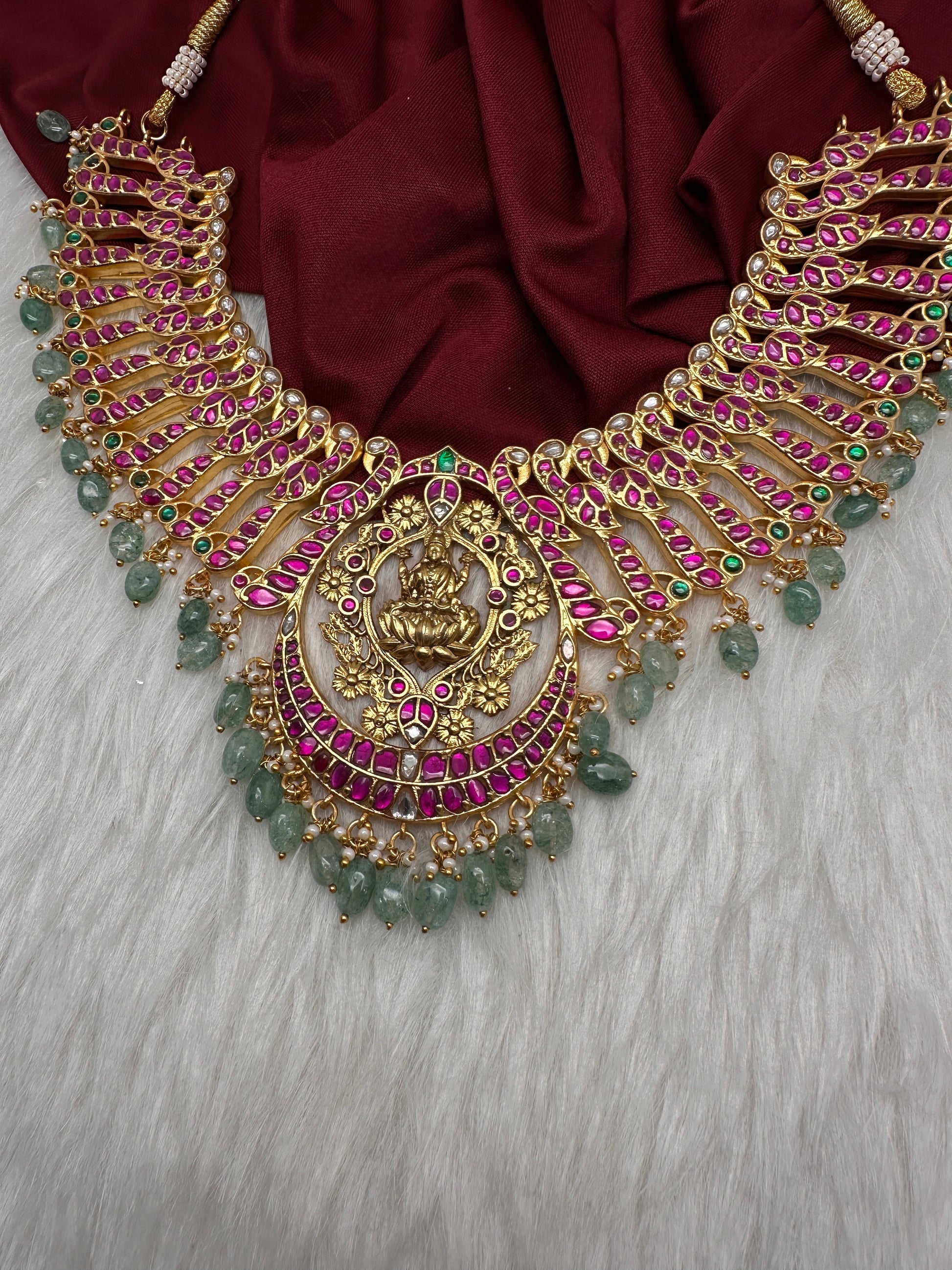 Goddess Lakshmi Broad Neckline Jadau Kundan Short Necklace