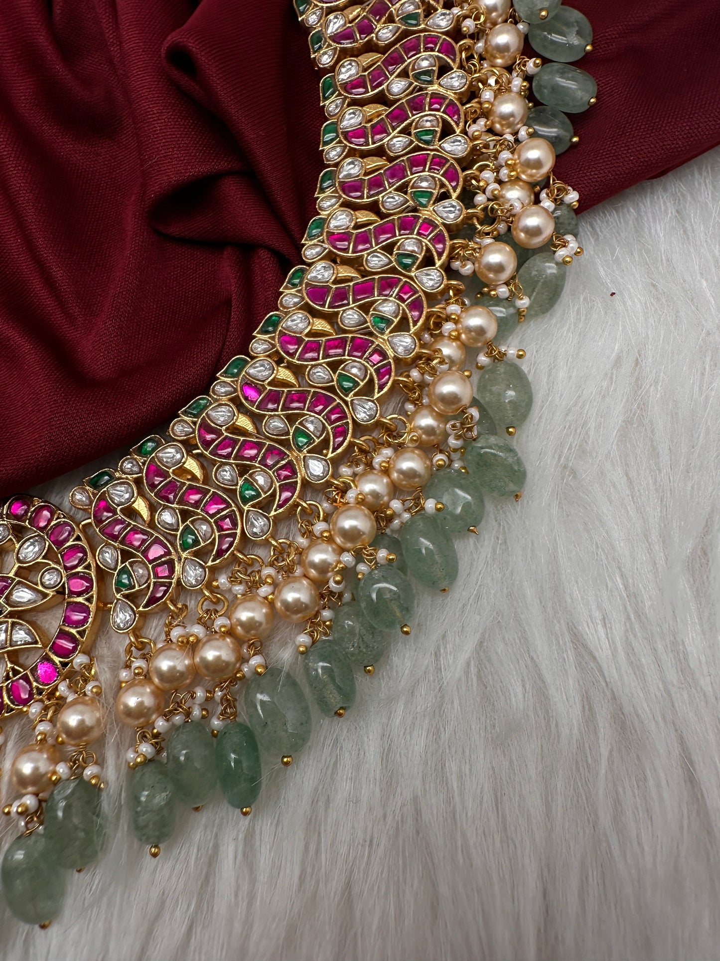 Peacock Broad Neckline Jadau Kundan Short Necklace