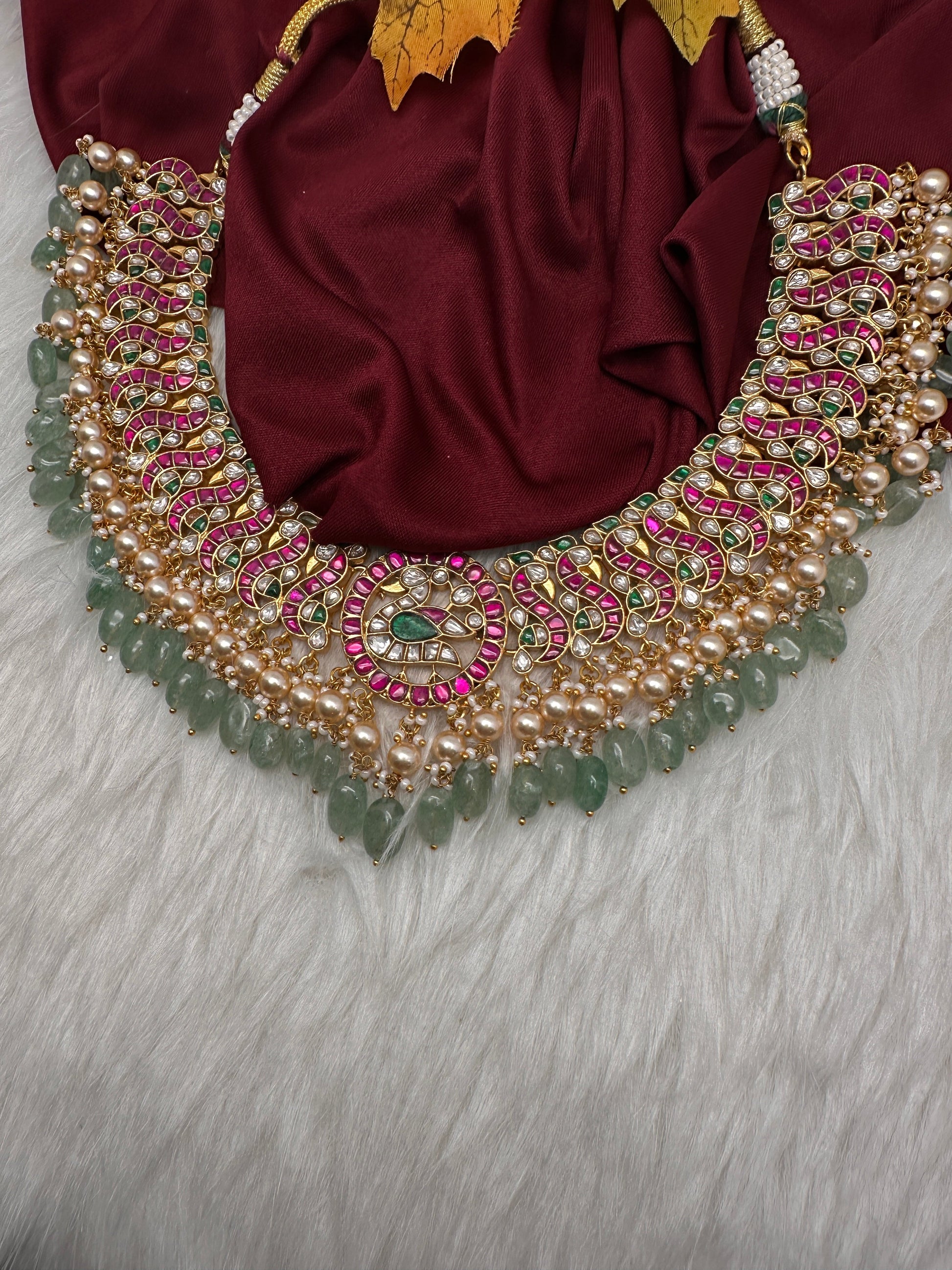 Peacock Broad Neckline Jadau Kundan Short Necklace