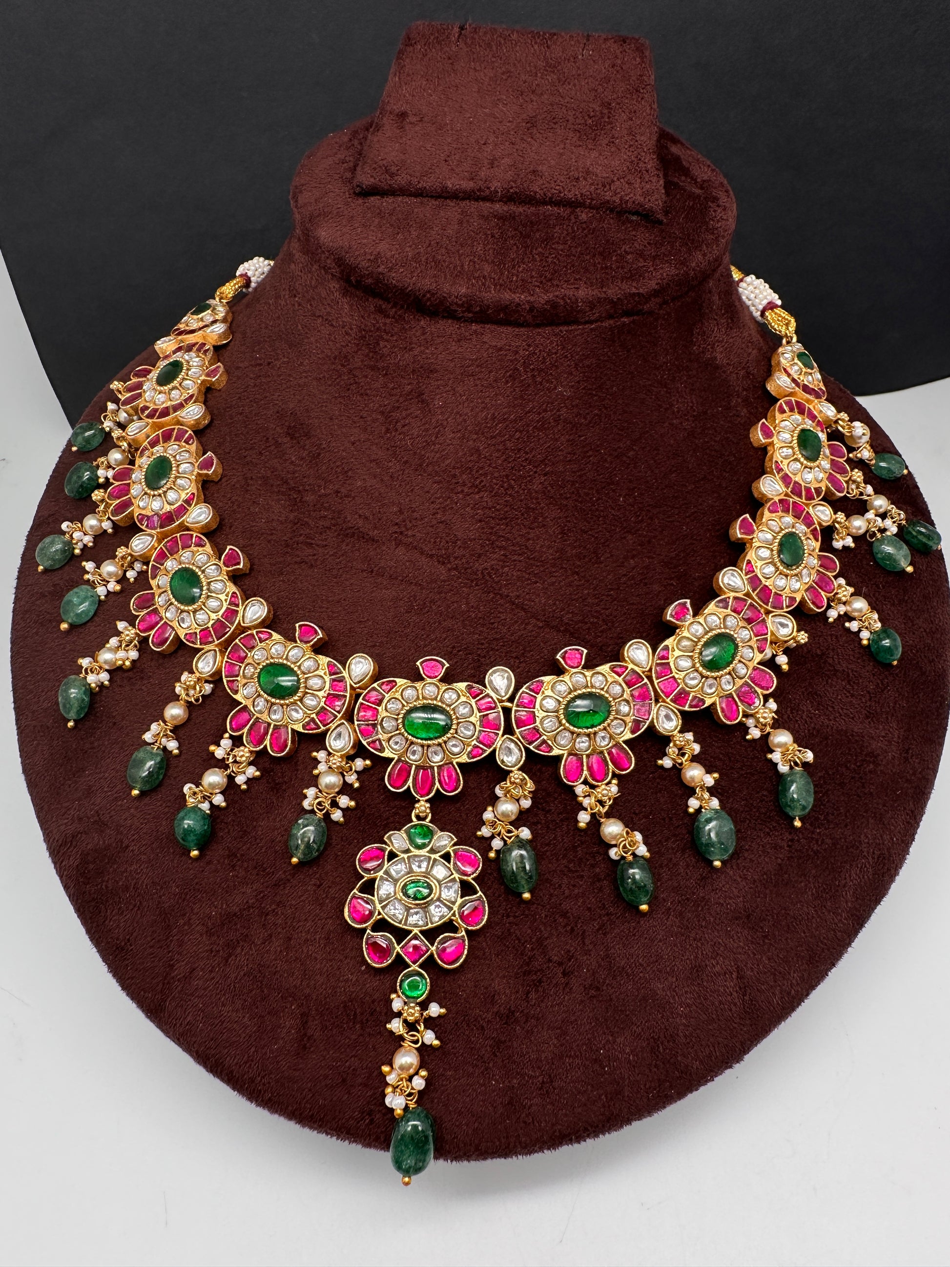 Jadau Kundan Neckline Necklace with Emerald Beads - 